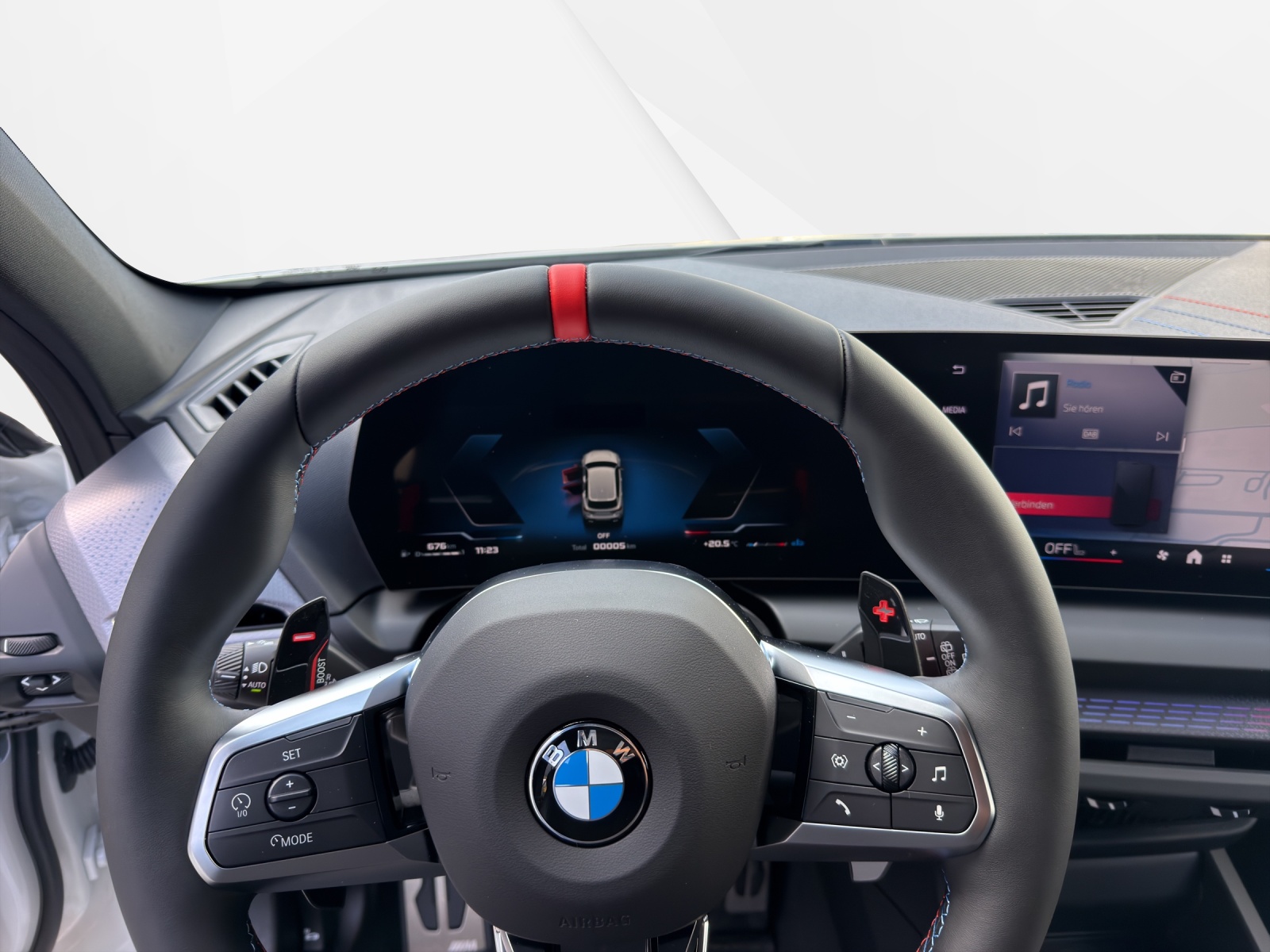 BMW M135 x Drive-image-14