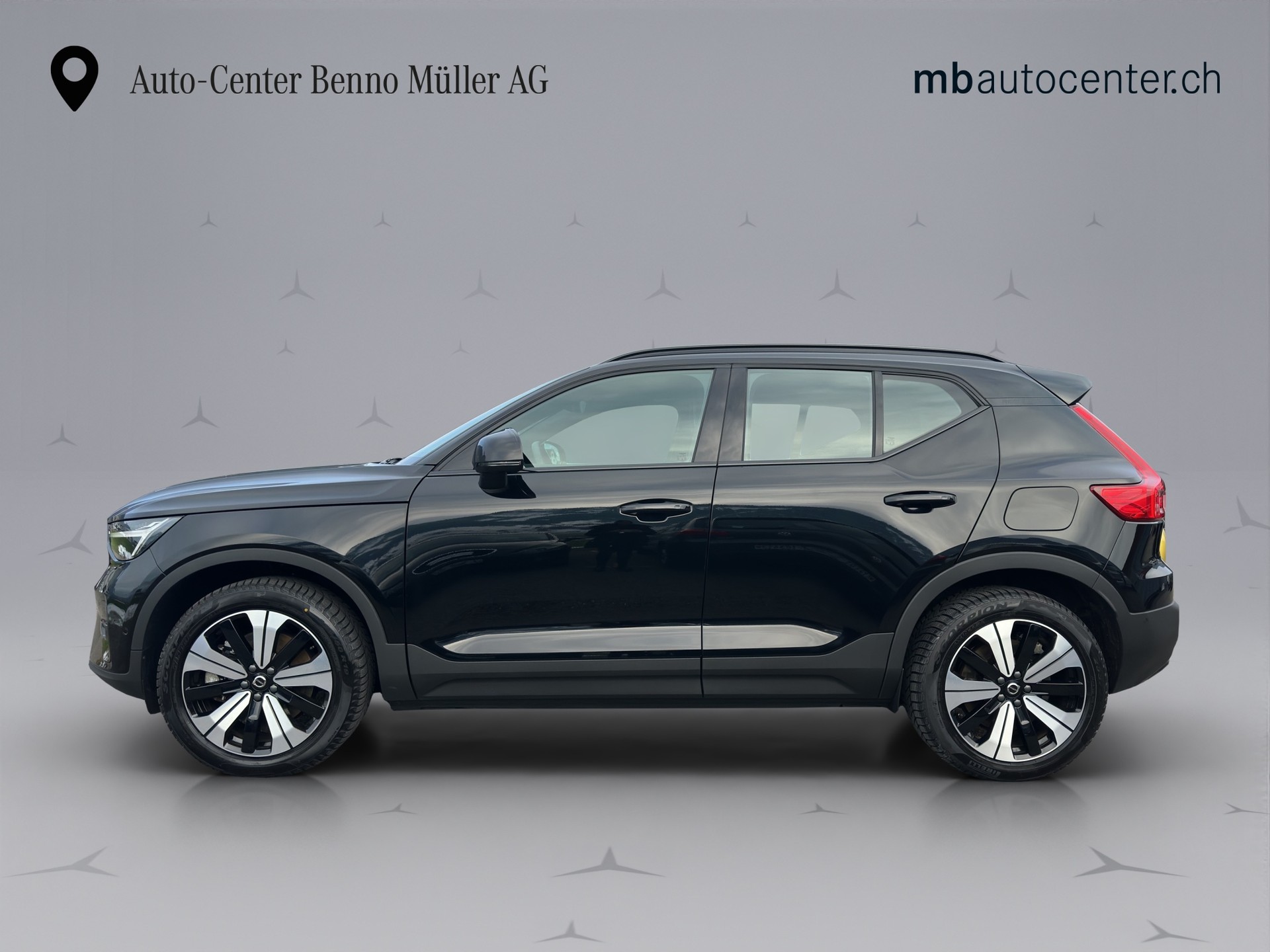 VOLVO XC40 P8 Twin Ultimate AWD-image-1