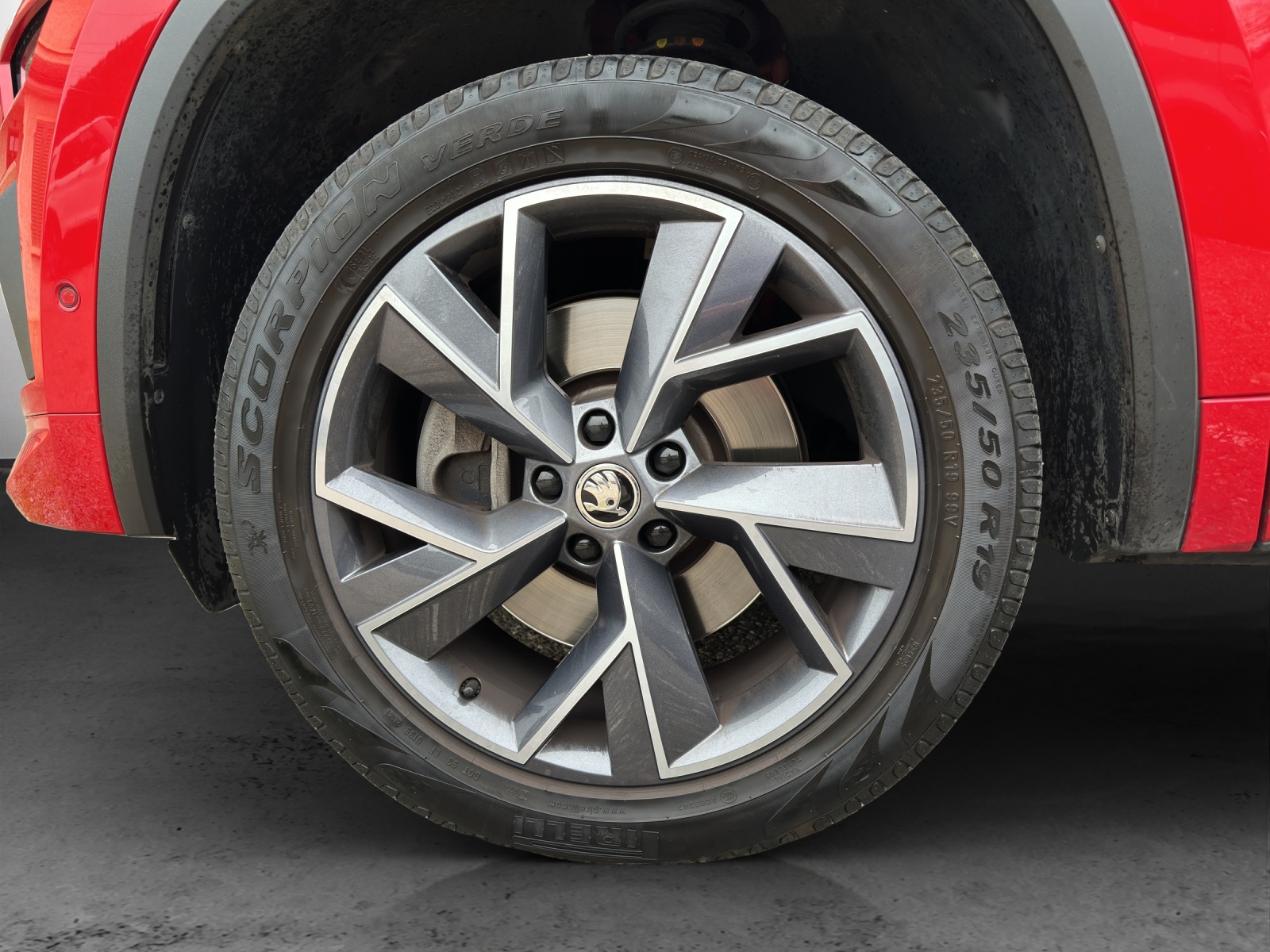 SKODA Kodiaq 2.0 TSI 4x4 SportLine-image-12