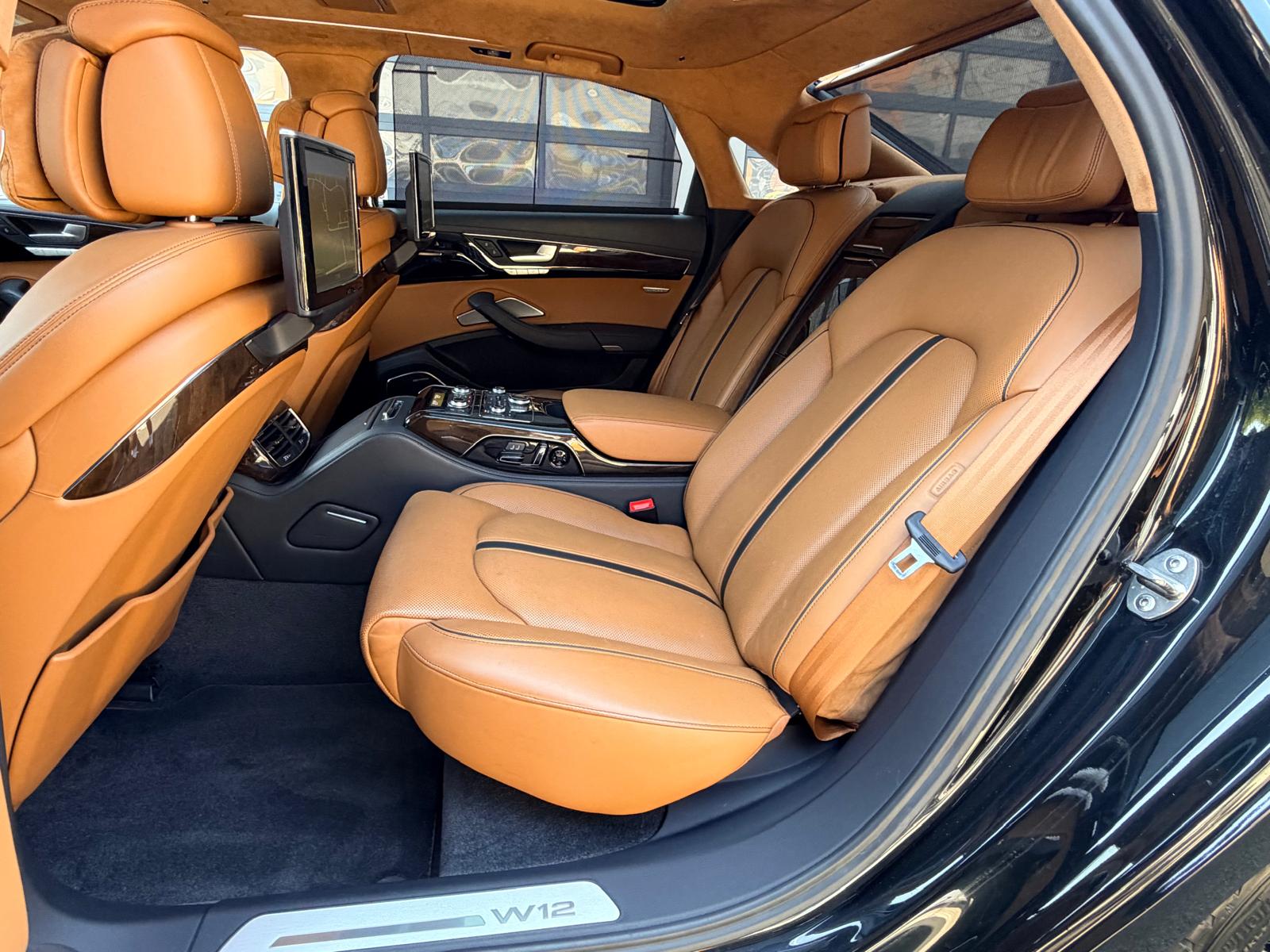 AUDI A8 L 6.3 FSI W12 quattro tiptronic Audi exclusive-image-16