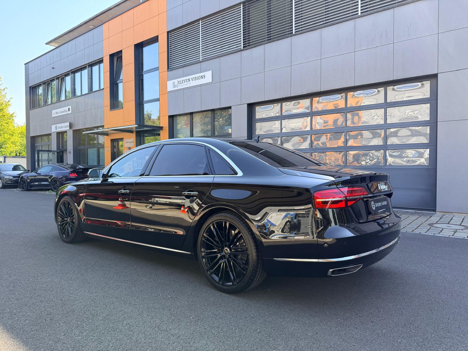 AUDI A8 L 6.3 FSI W12 quattro tiptronic Audi exclusive-showroom-element-2