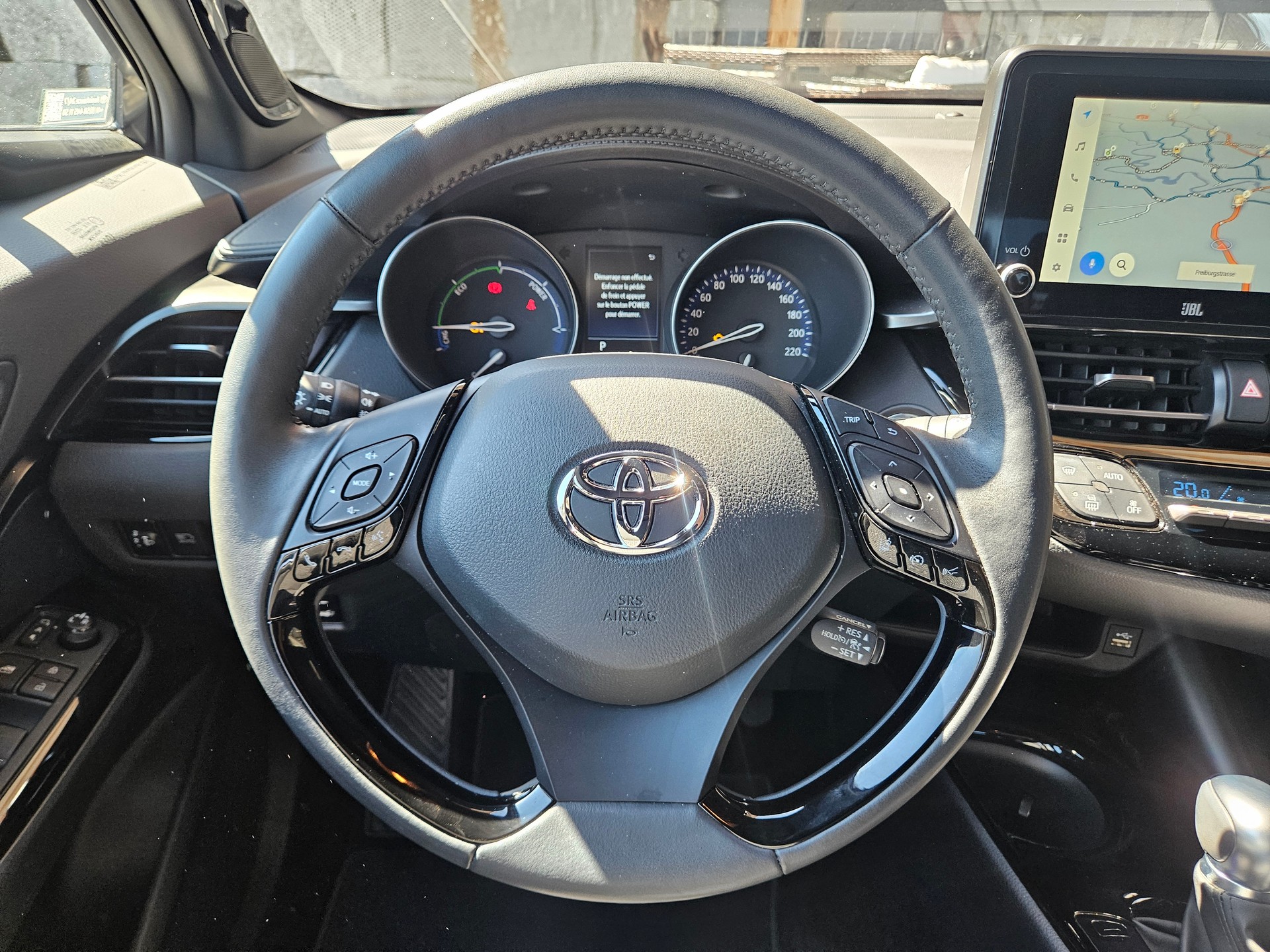 TOYOTA C-HR 2.0 HSD CVT Trend-image-10