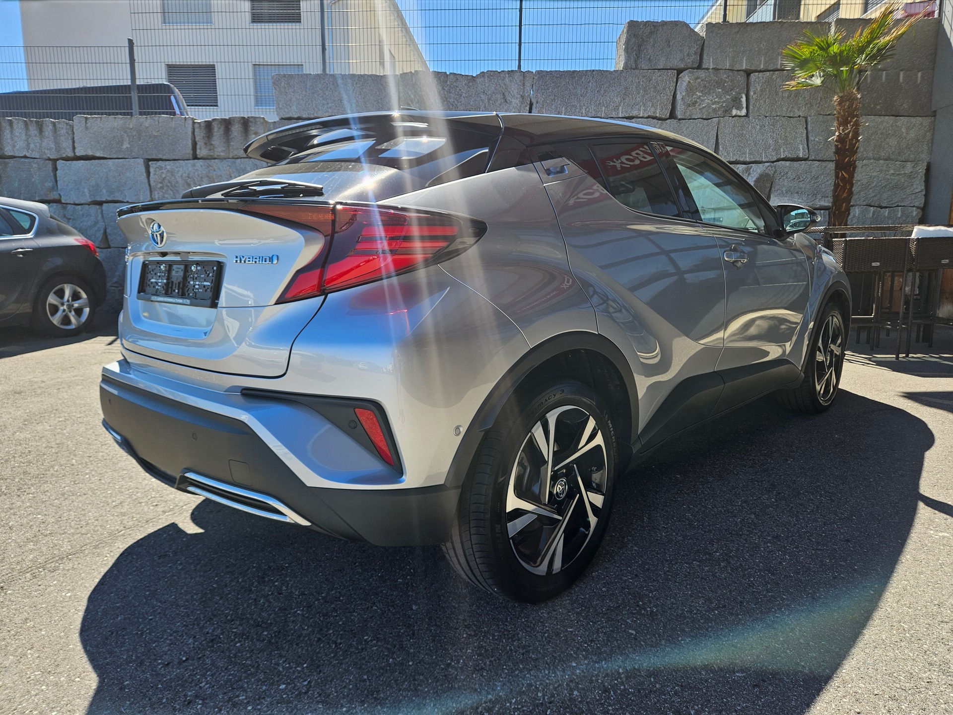TOYOTA C-HR 2.0 HSD CVT Trend-image-6