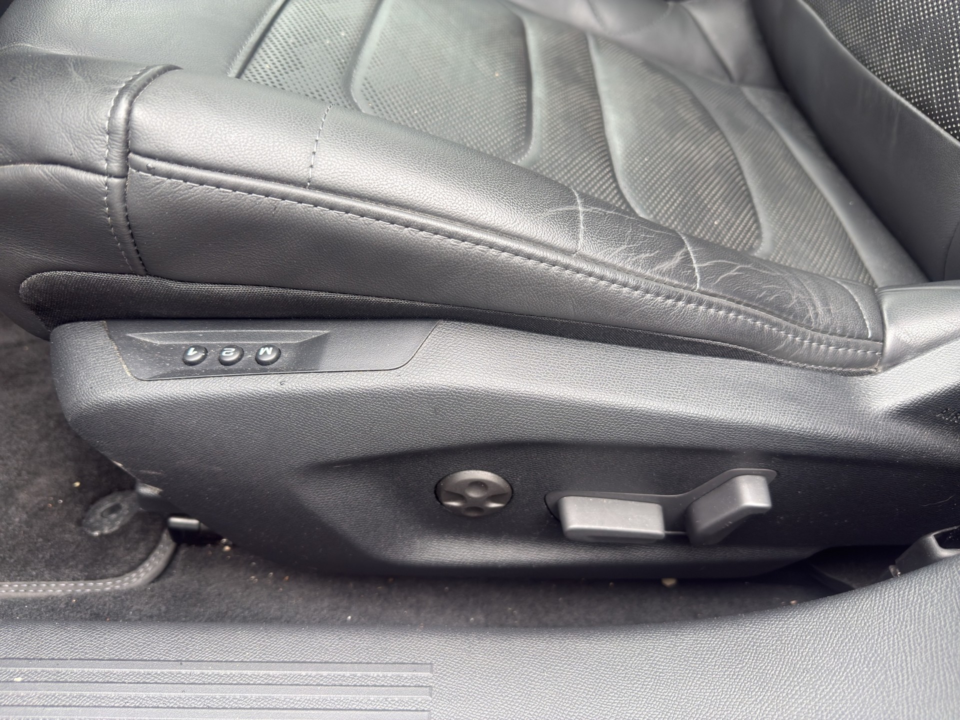 CITROEN C5 X 1.6 Plug-in Hybrid Shine Pack-image-20