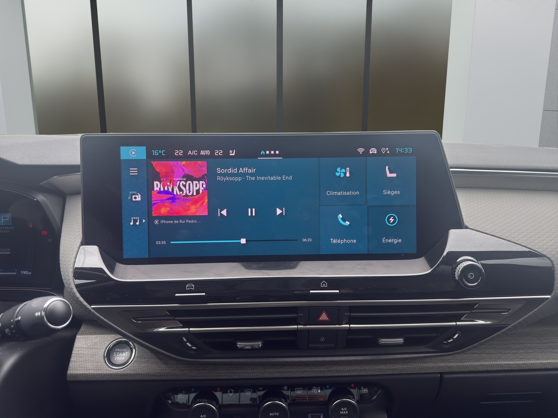 CITROEN C5 X 1.6 Plug-in Hybrid Shine Pack-image-13
