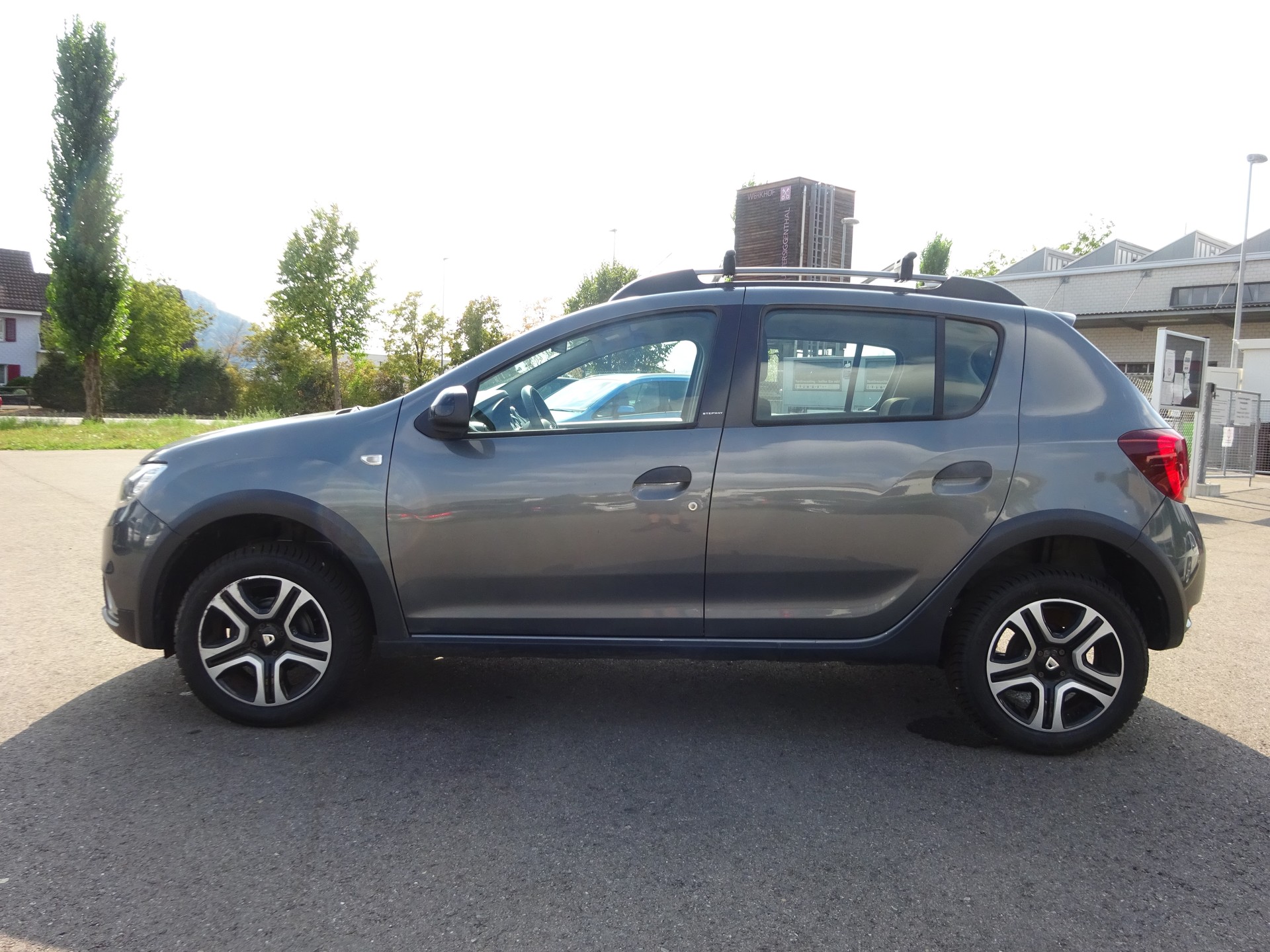 DACIA Sandero TCe 90 Stepway Unlimited 2-image-9