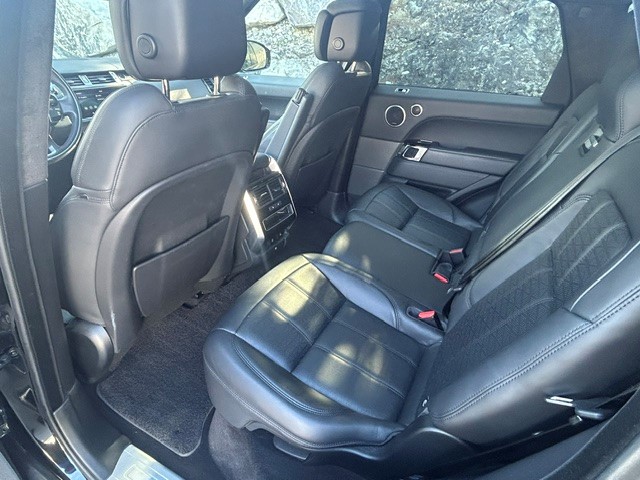 LAND ROVER 3.0 V6 SC Autobiography Dynamic-image-4