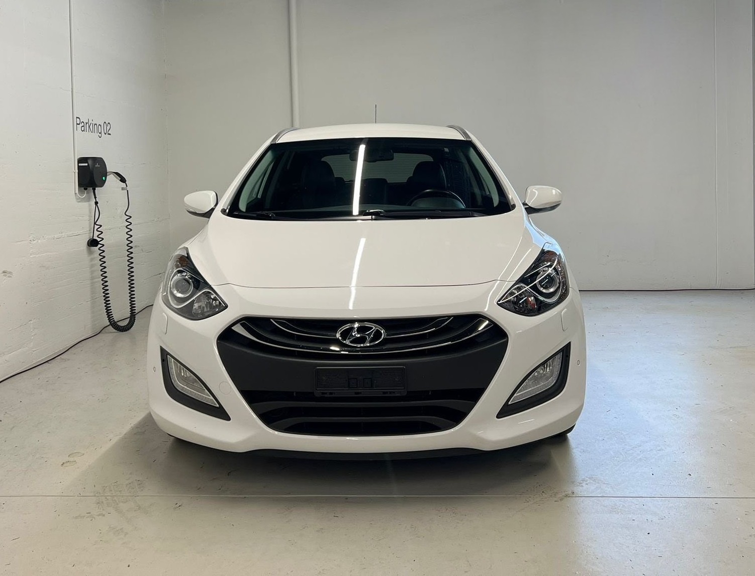 HYUNDAI i30 sw 1.6 GDi Go-image-10
