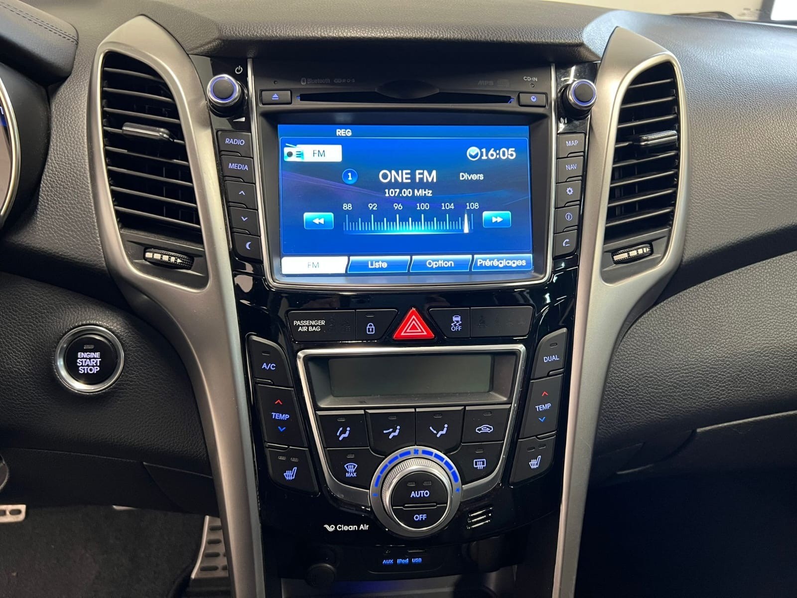 HYUNDAI i30 sw 1.6 GDi Go-image-4