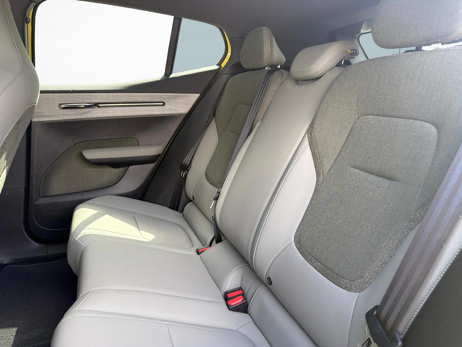 VOLVO EX30 E60 Plus-image-10