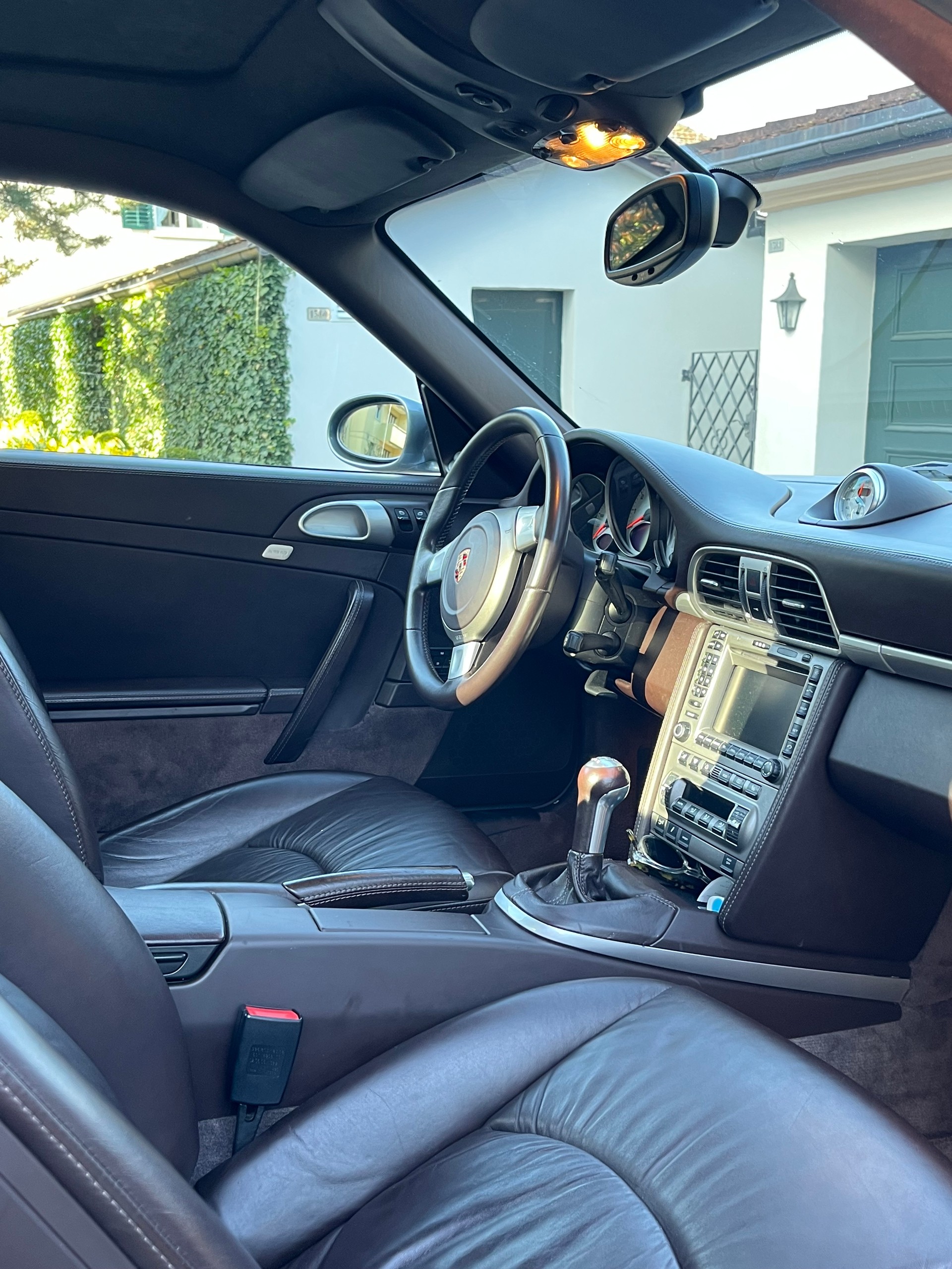 PORSCHE 3.8 Carrera 4S-image-5