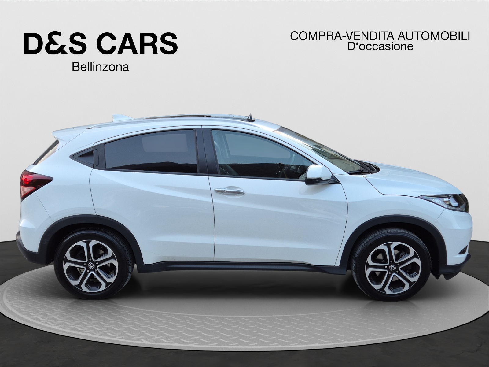 HONDA HR-V 1.5i-VTEC Executive-image-6