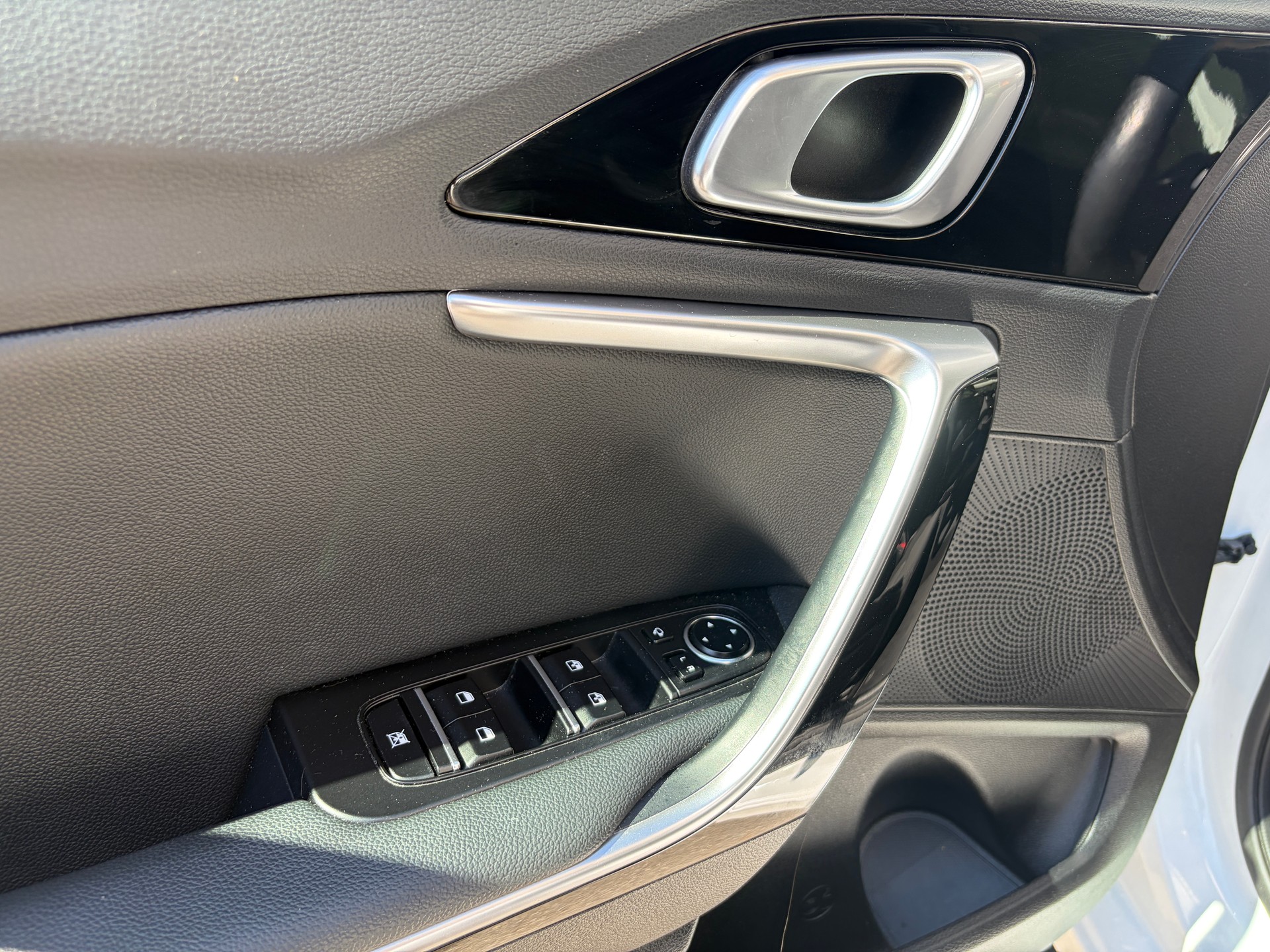 KIA Ceed Sportswagon 1.5 T-GDi Power DCT-image-13