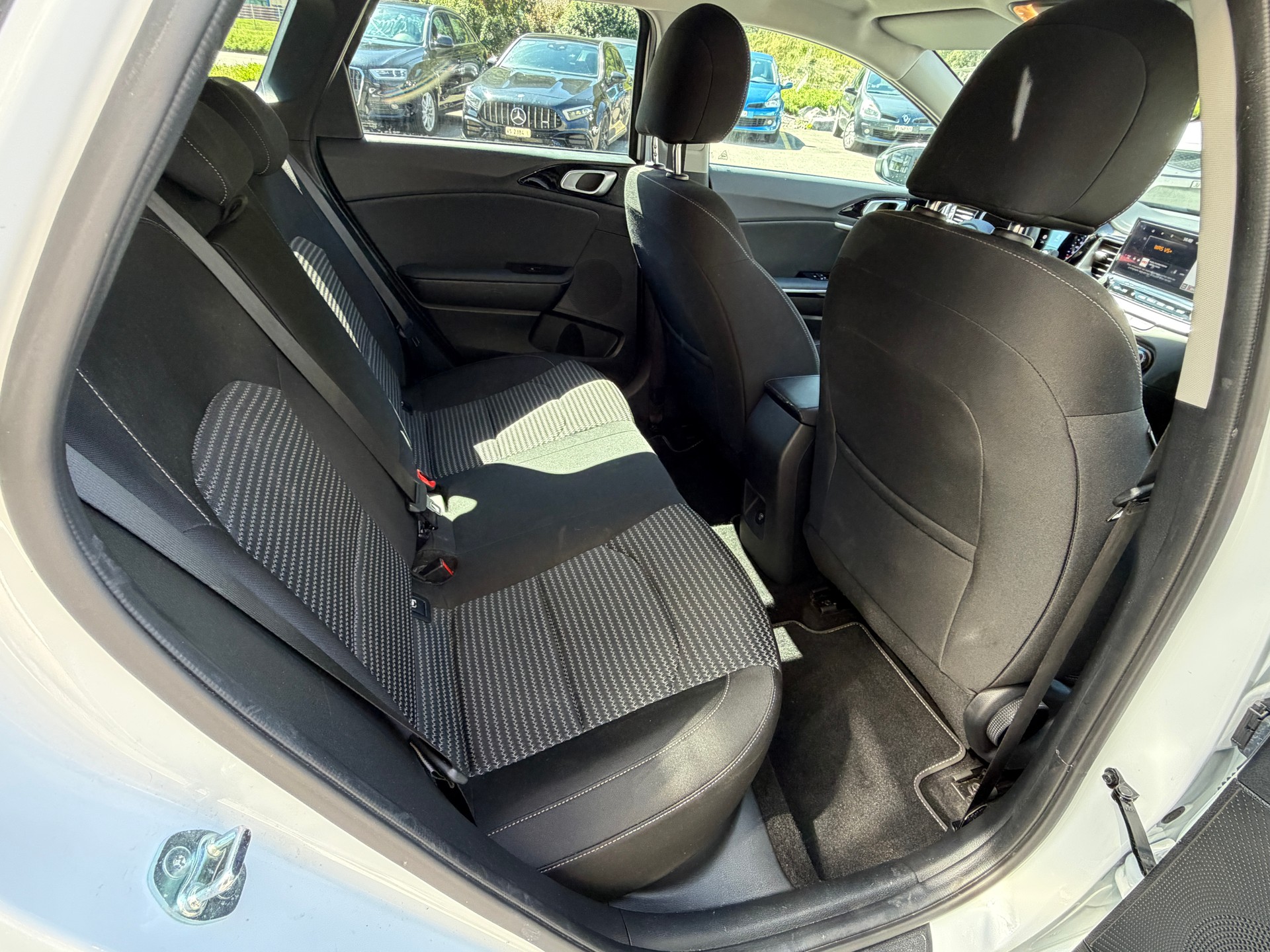 KIA Ceed Sportswagon 1.5 T-GDi Power DCT-image-14