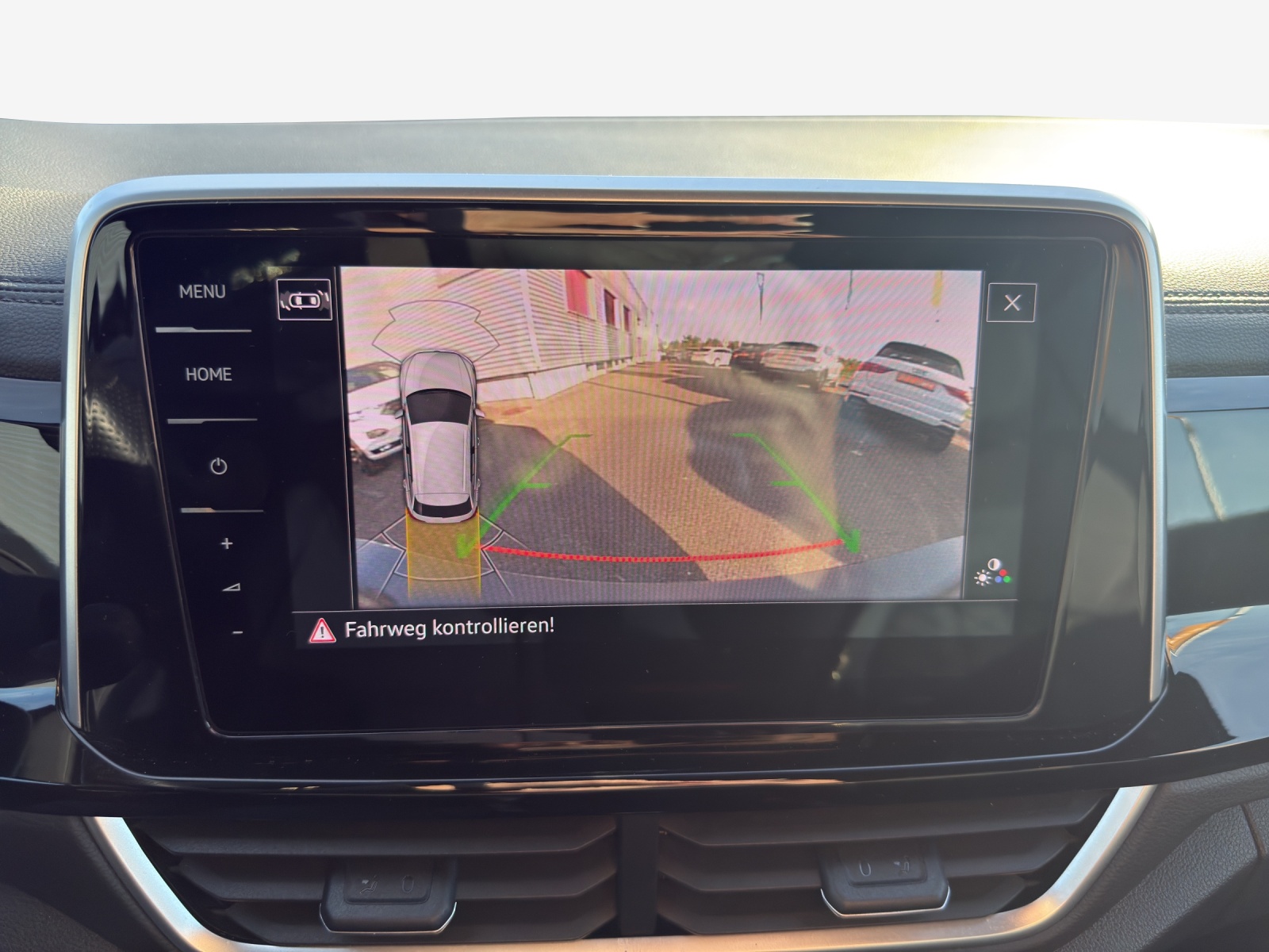 VW T-Roc 2.0 TSI R-Line DSG 4Motion-image-14