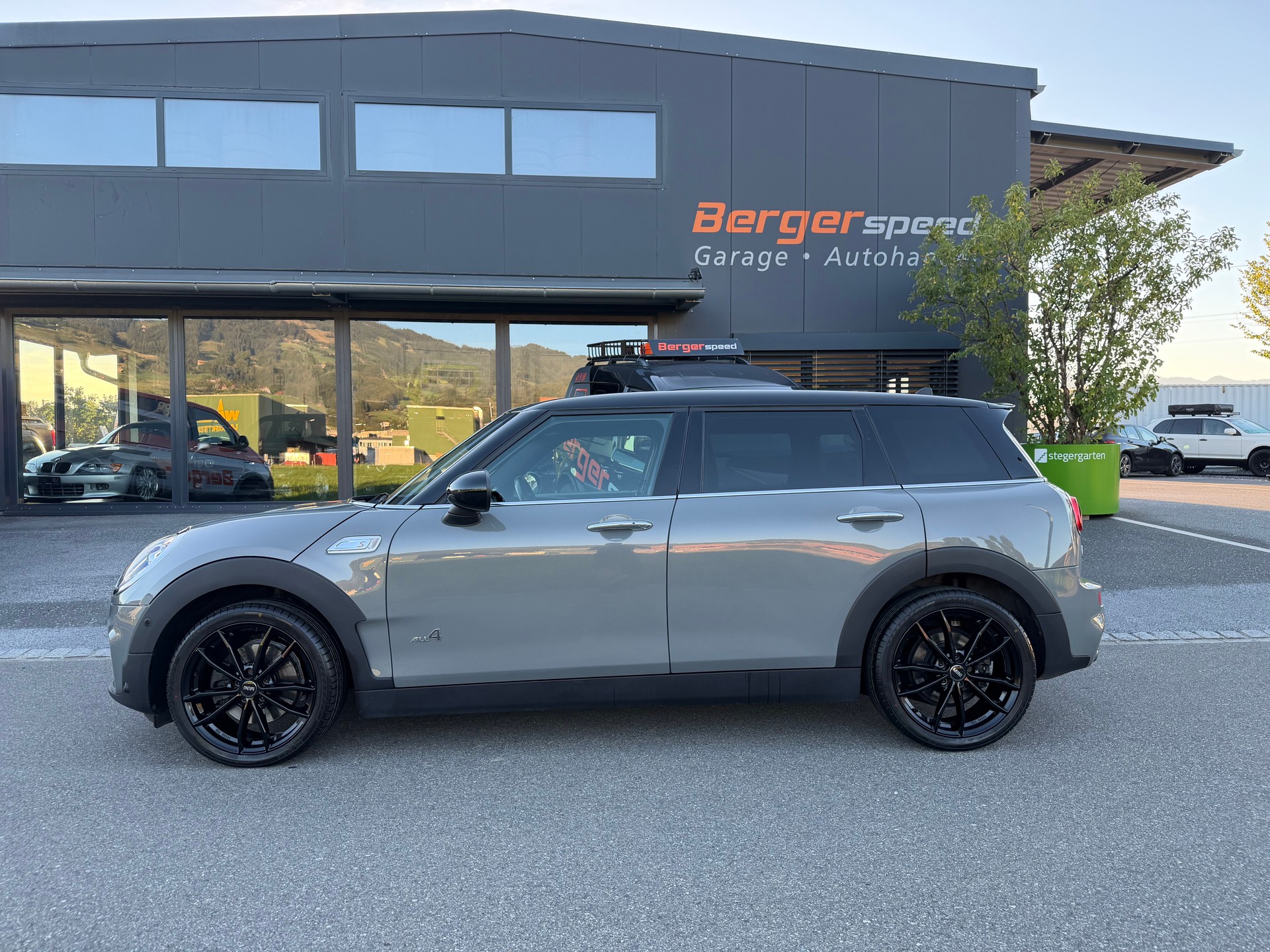 MINI Clubman Cooper S ALL4-image-17