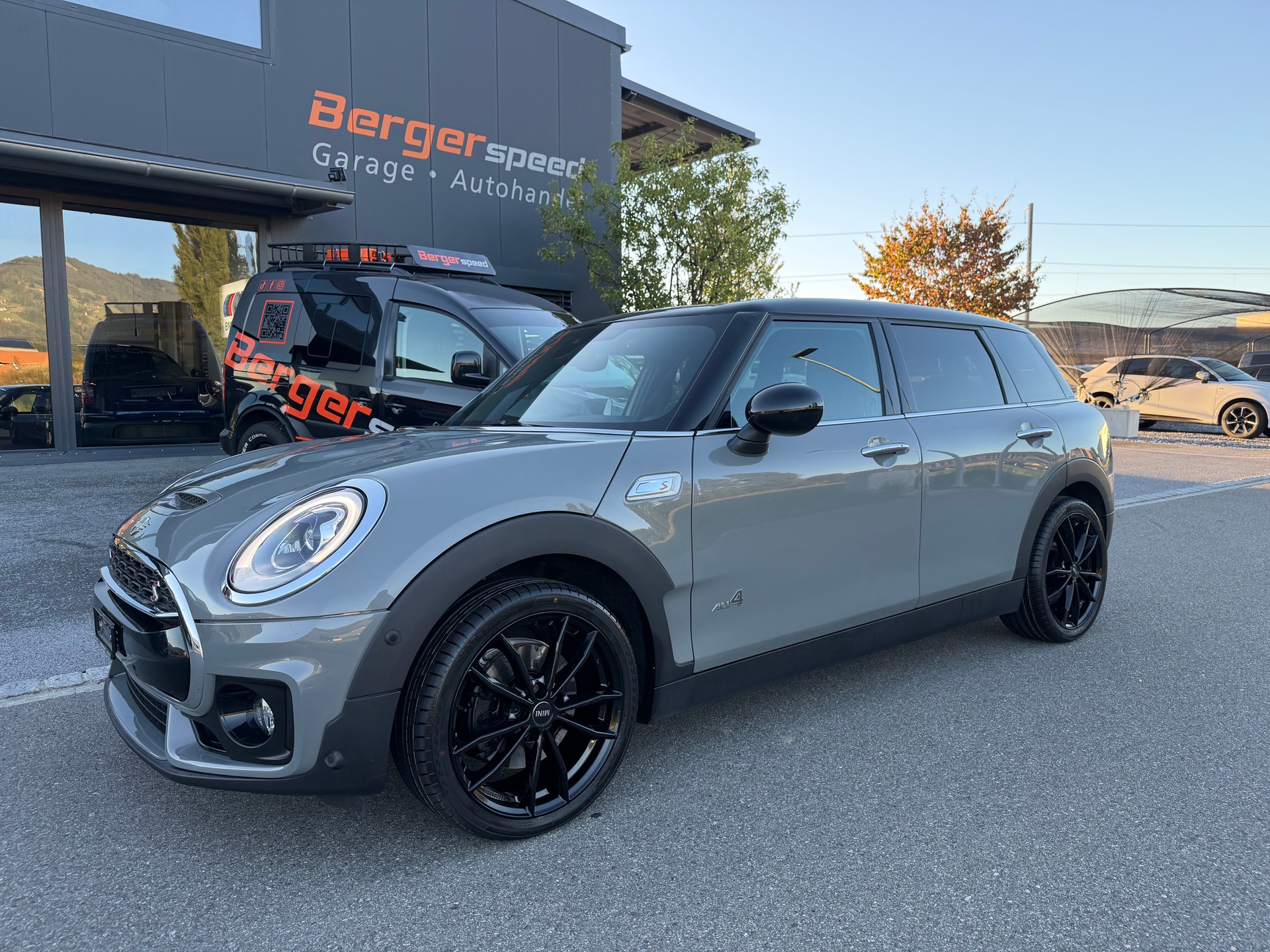 MINI Clubman Cooper S ALL4-image-16