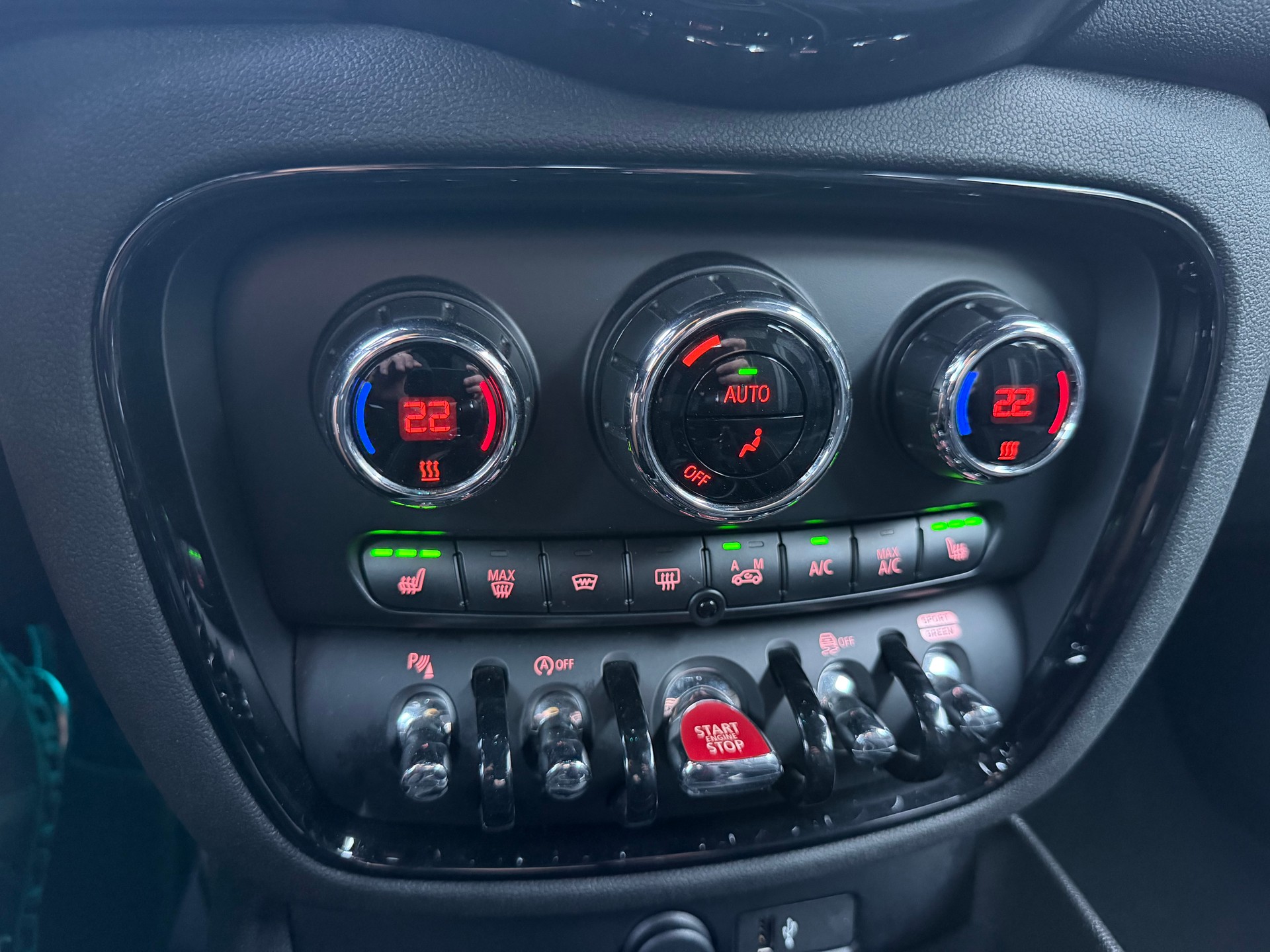 MINI Clubman Cooper S ALL4-image-14