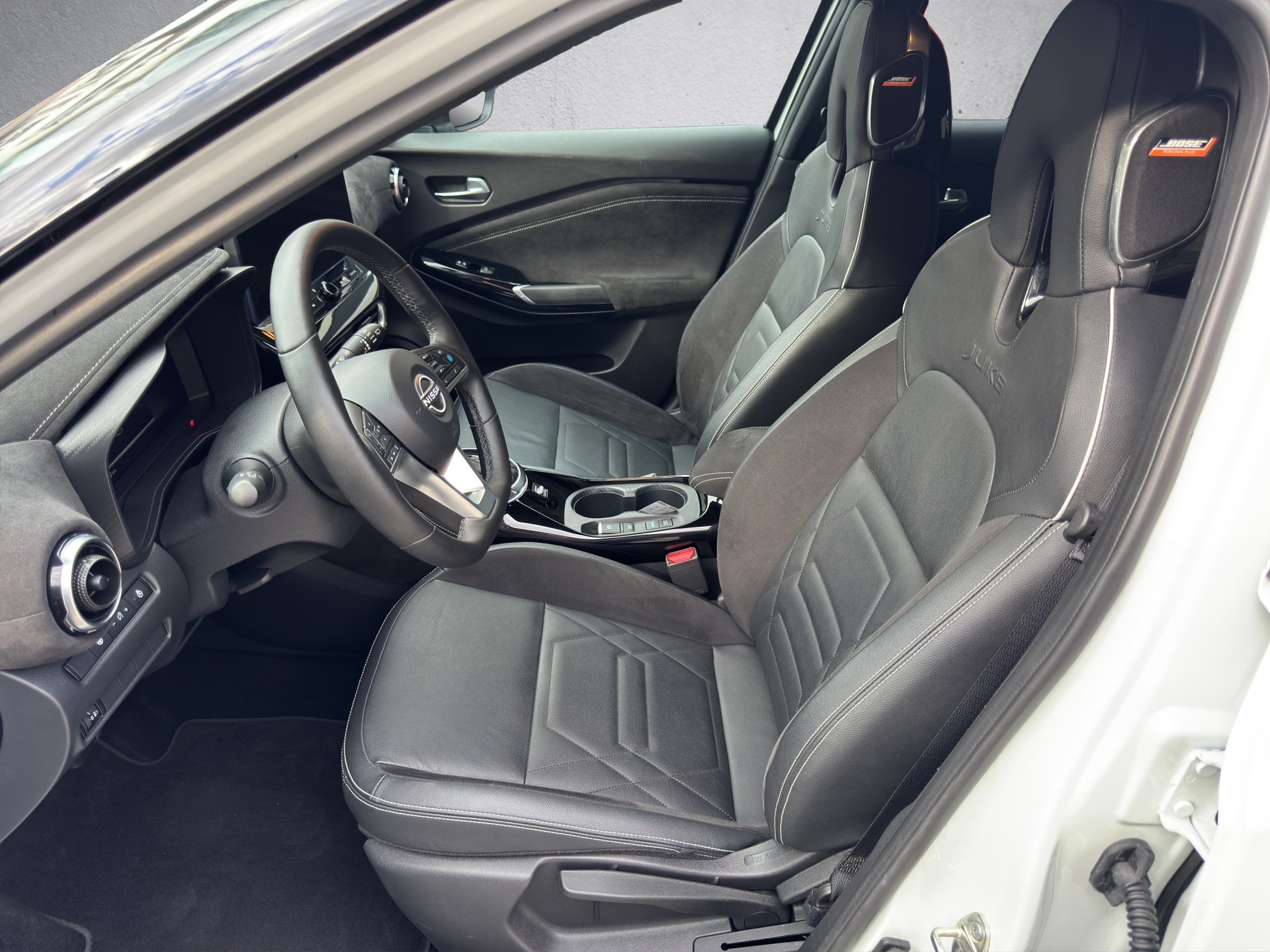NISSAN Juke 1.6 FHEV N-Design-image-8