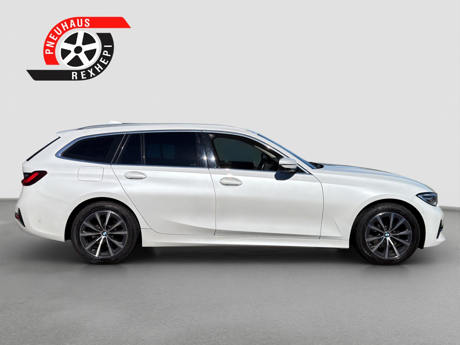 BMW 320d xDrive 48V Touring Luxury Line Steptronic-image-6