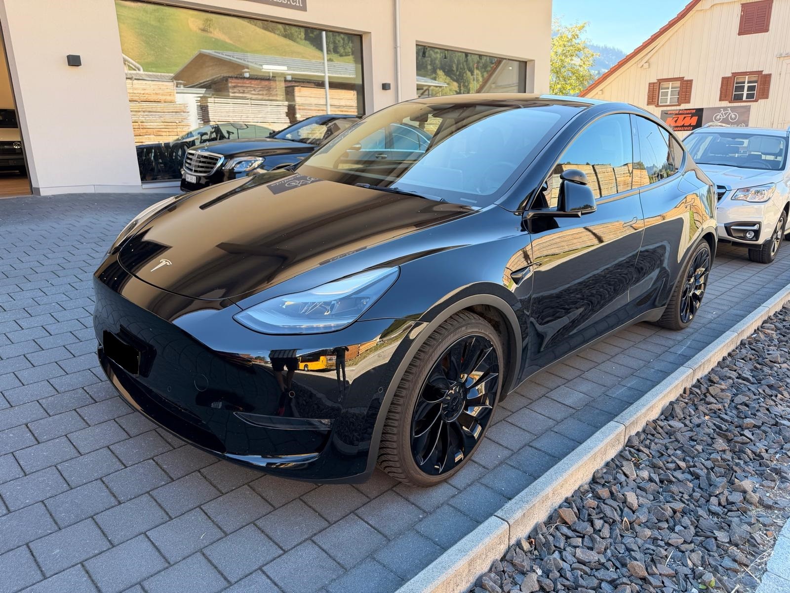 TESLA Model Y Performance AWD đ„-image-12
