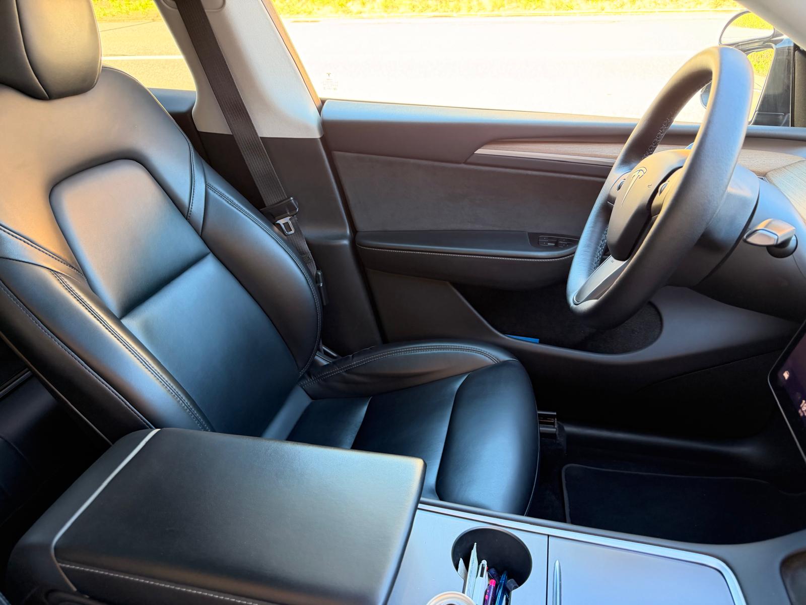 TESLA Model Y Performance AWD đ„-image-4