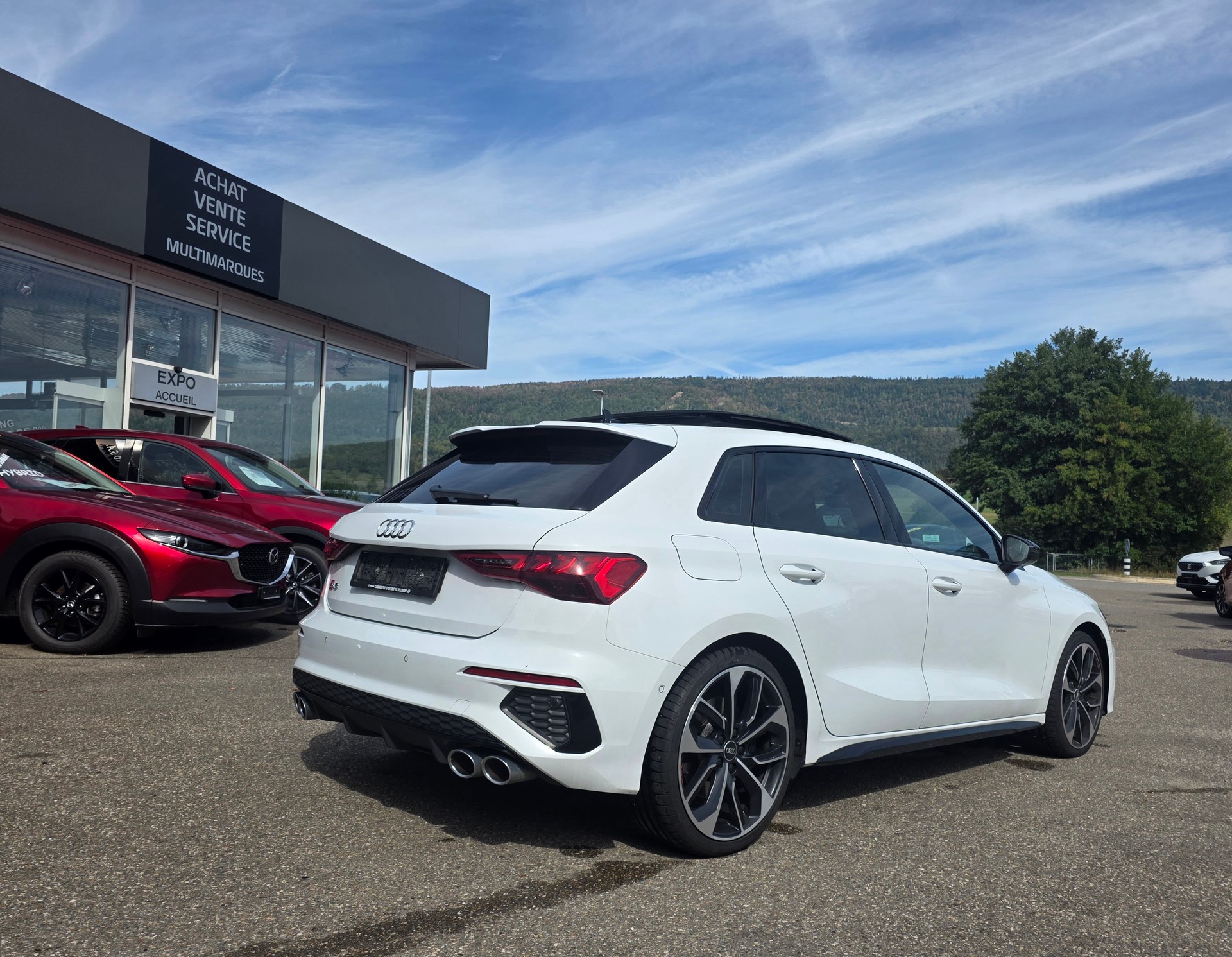AUDI S3 Sportback 2.0 TFSI quattro S-tronic-image-3