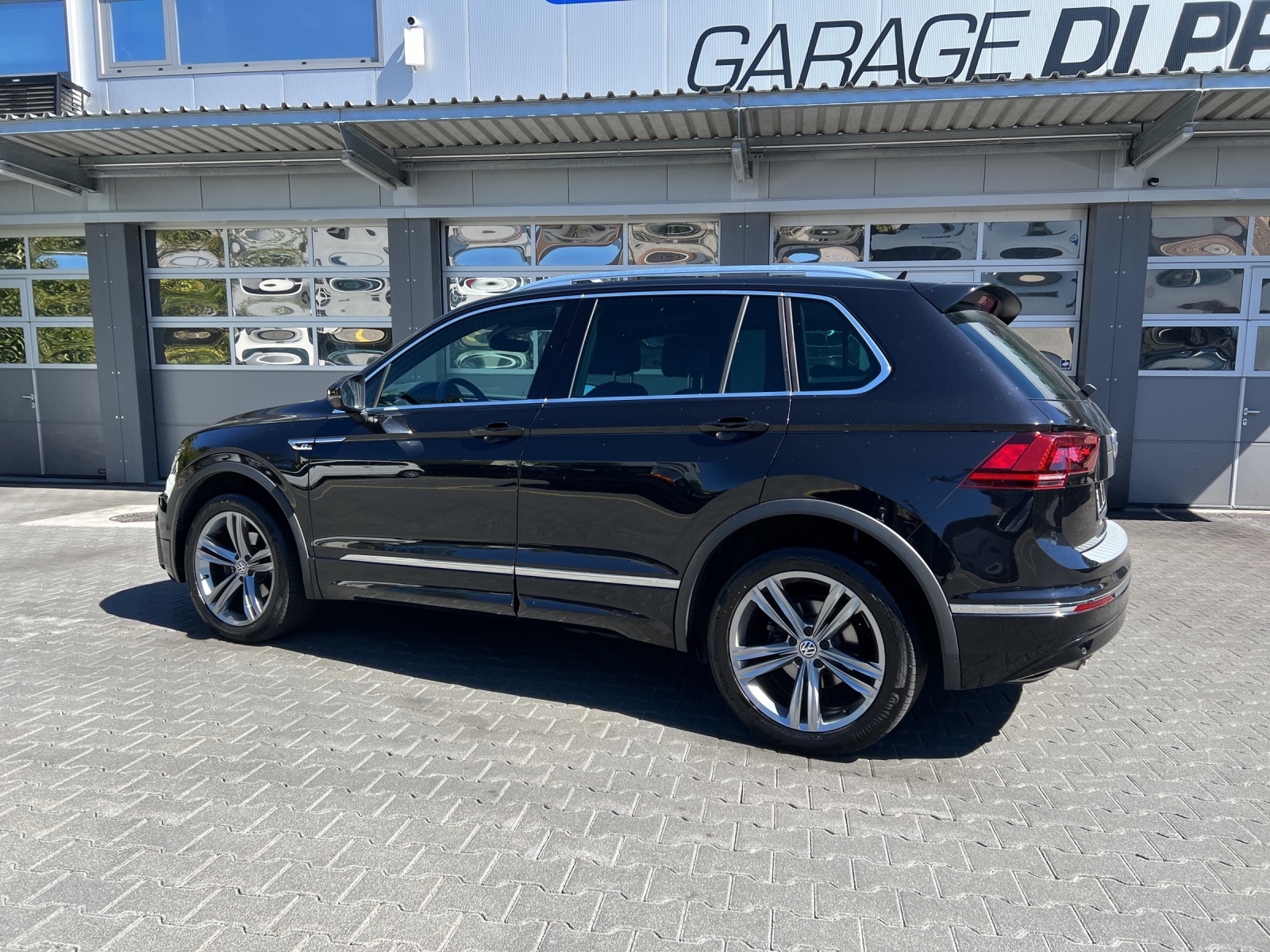 VW Tiguan 2.0 TDI SCR Highline4Motion DSG-image-2