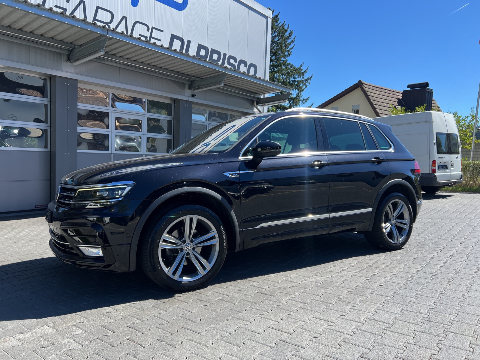 VW Tiguan 2.0 TDI SCR Highline4Motion DSG-image-0