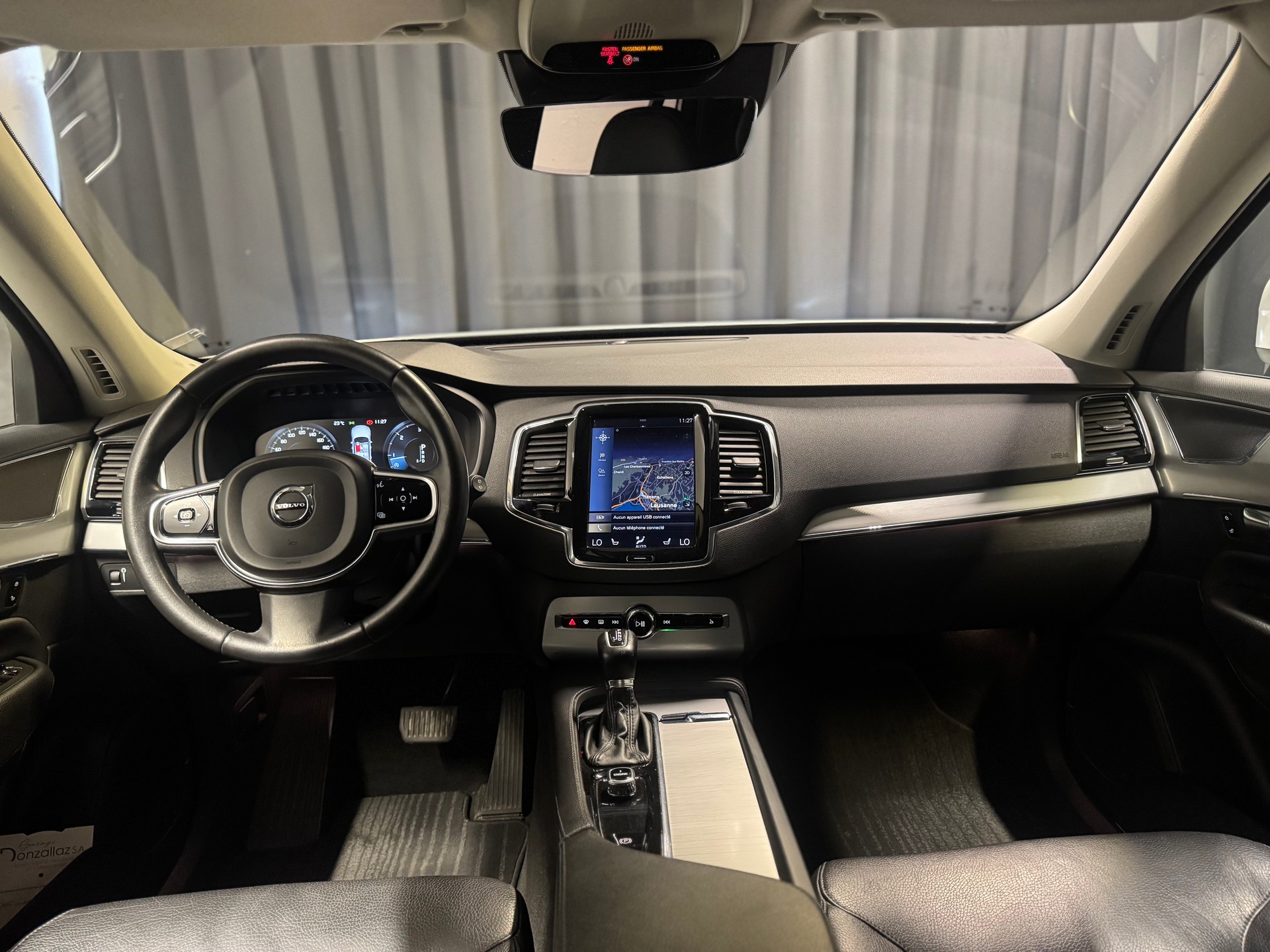 VOLVO XC90 7 Pl. D5 AWD Momentum Geartronic (17)-image-9