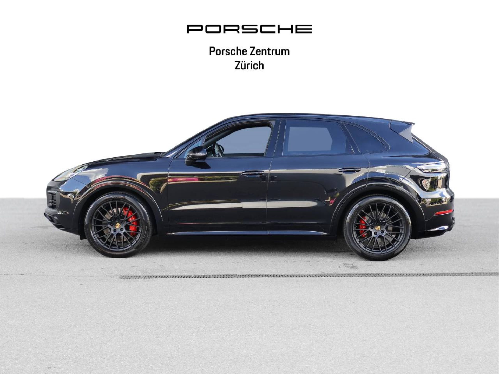 PORSCHE Cayenne GTS-image-1