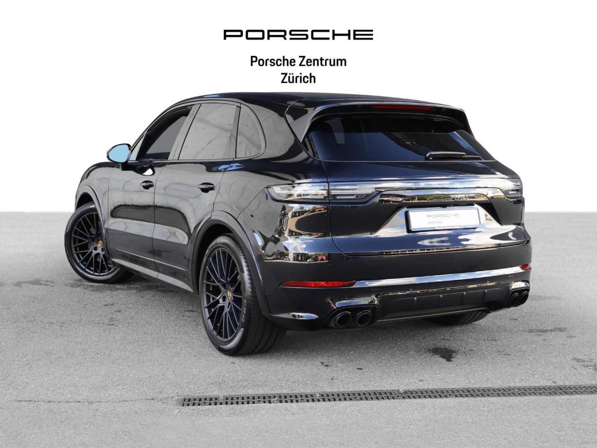 PORSCHE Cayenne GTS-image-2