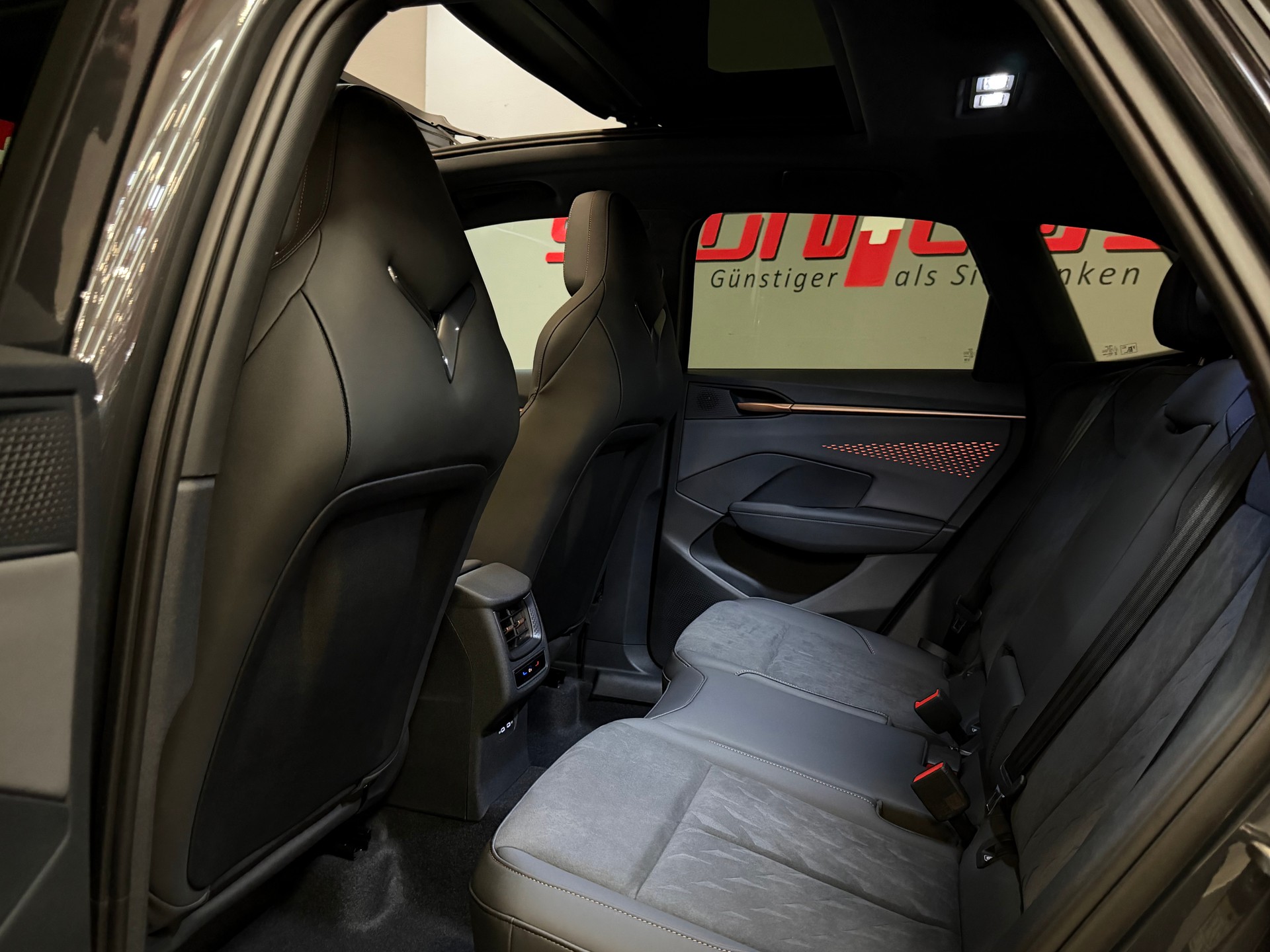 CUPRA Terramar 1.5 eHybrid DSG VZ-image-17
