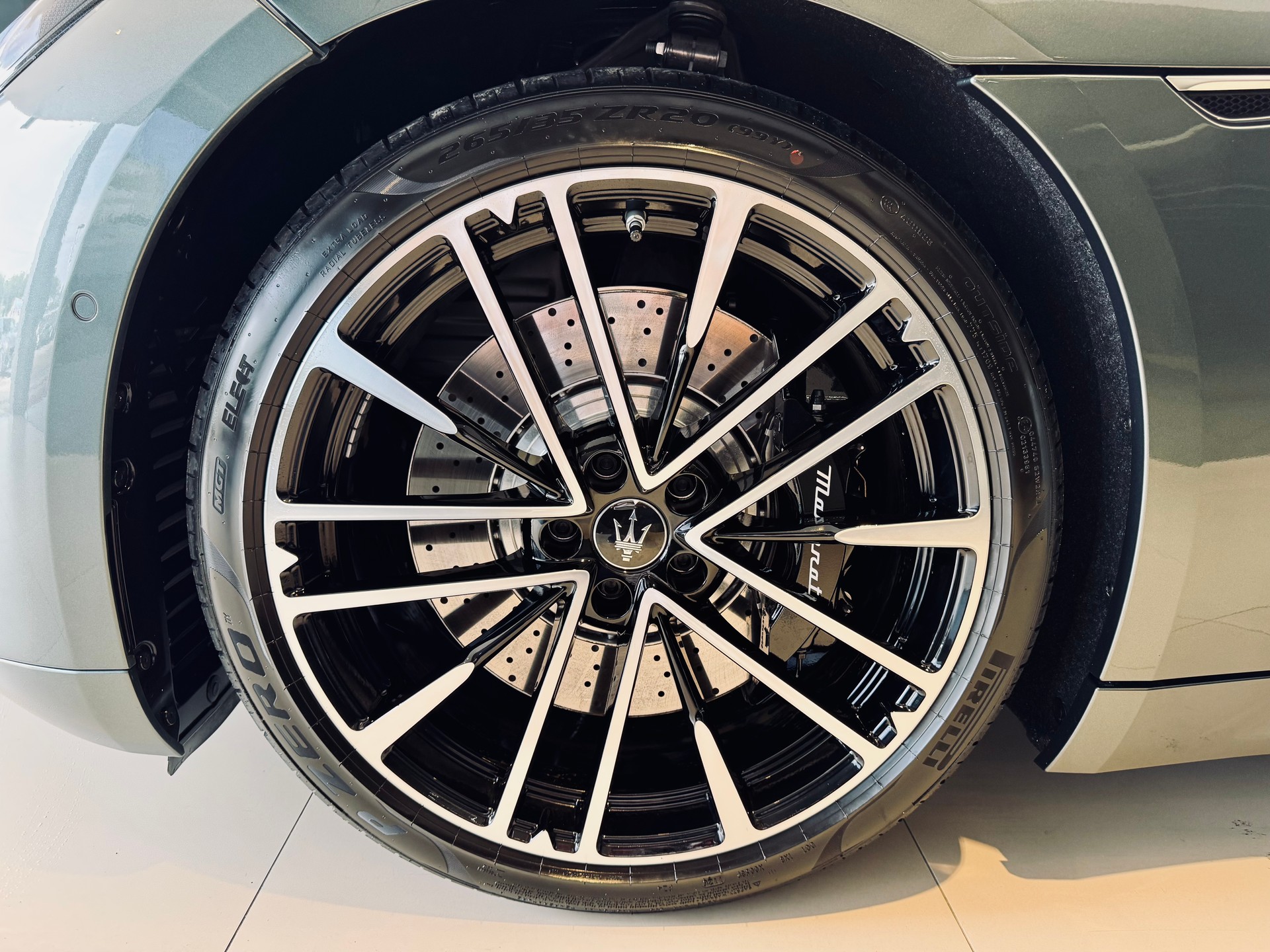 MASERATI GranCabrio Modena MY27-image-12