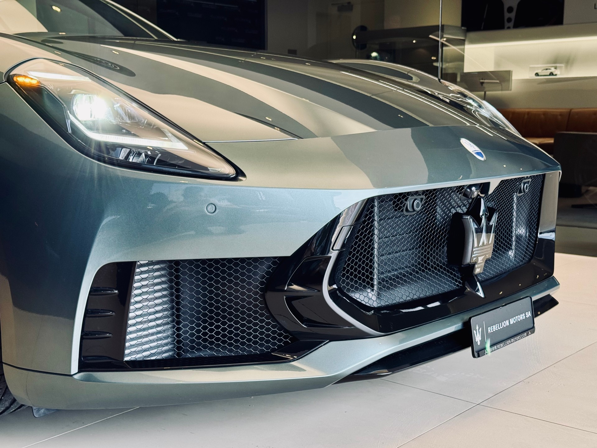 MASERATI GranCabrio Modena MY27-image-6