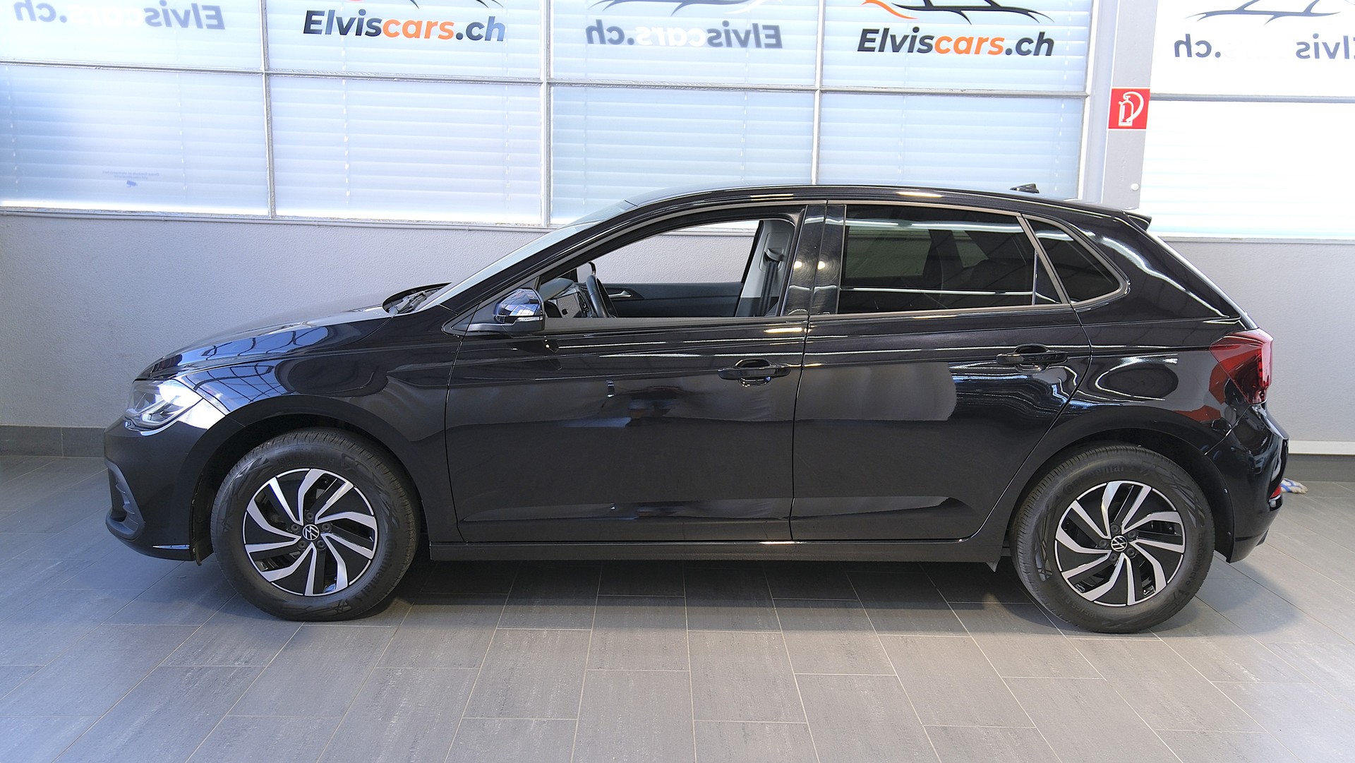 VW Polo 1.0 TSI Life DSG-image-8