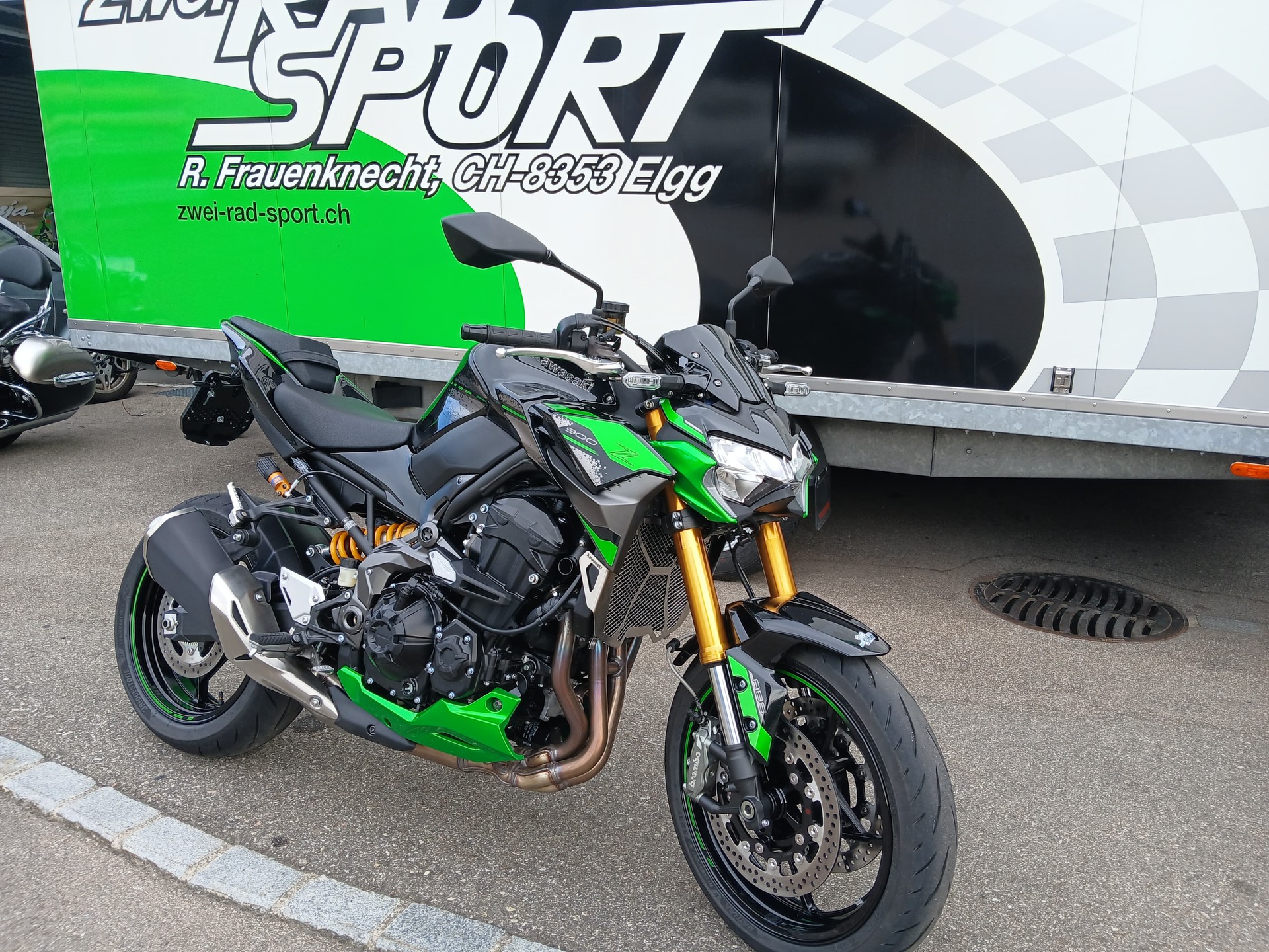 KAWASAKI Z 900