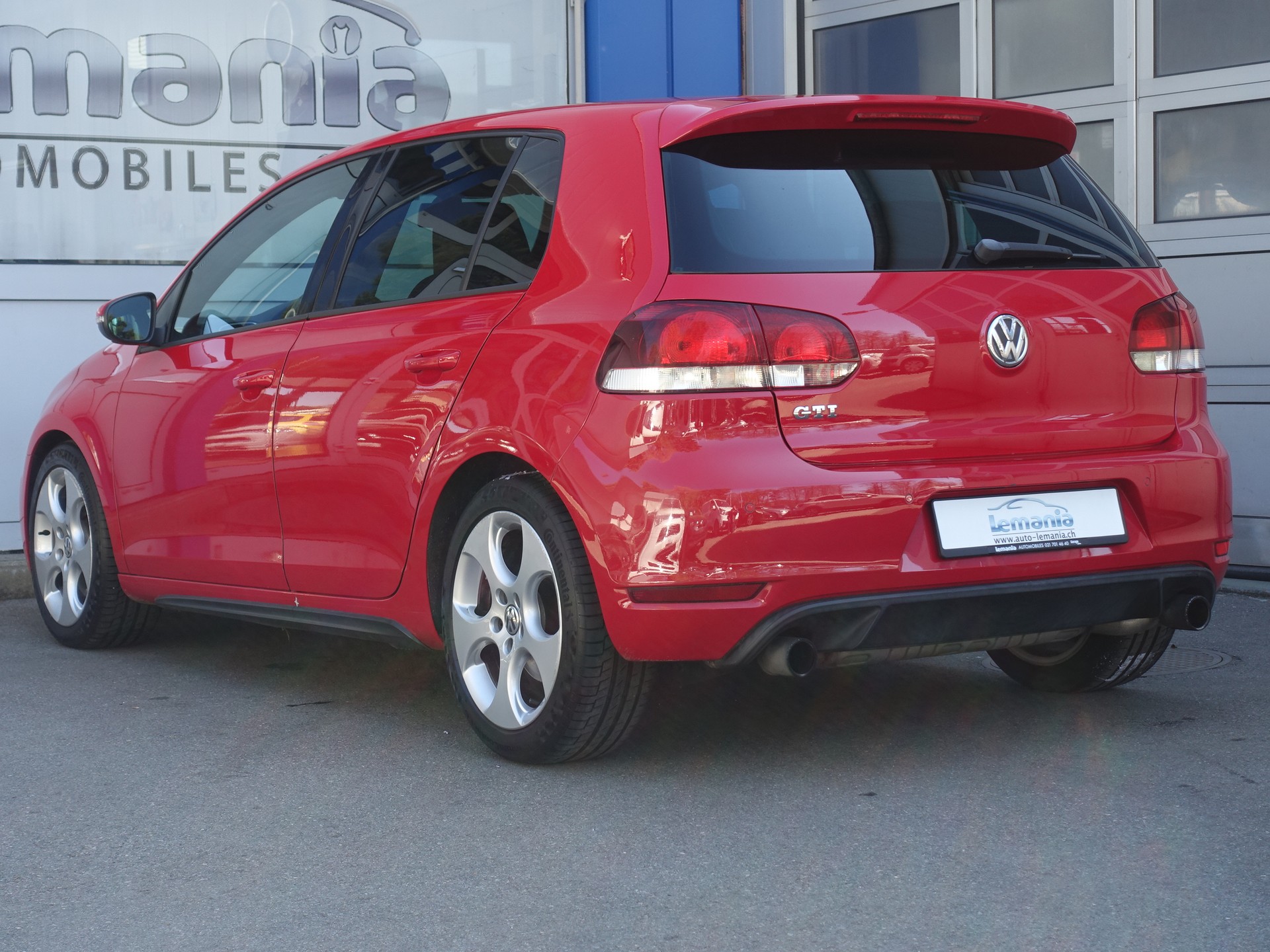 VW Golf 2.0 TSI GTI-image-3