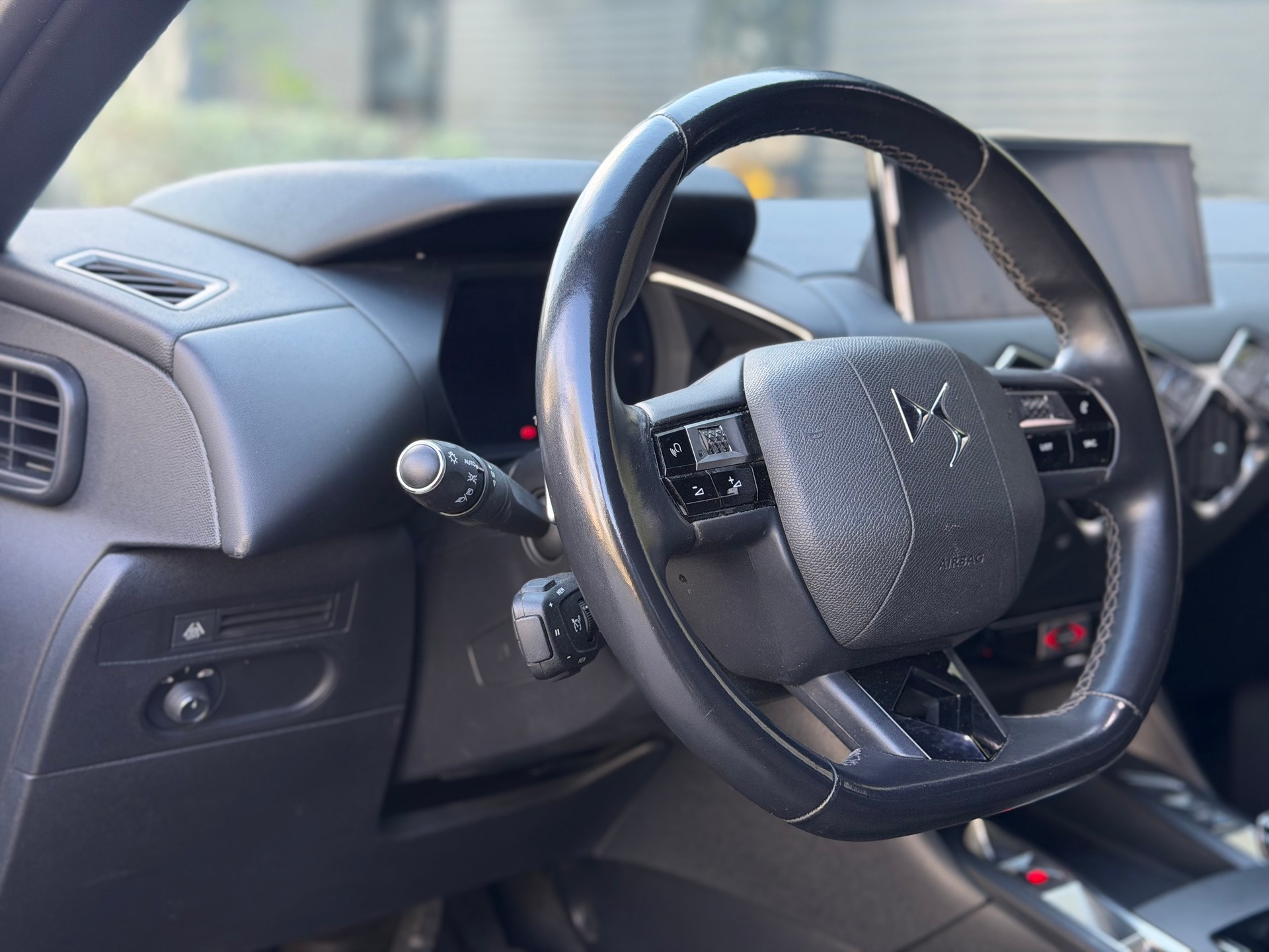 DS AUTOMOBILES DS 3 Crossback 1.2 PureTech Club EAT8-image-12