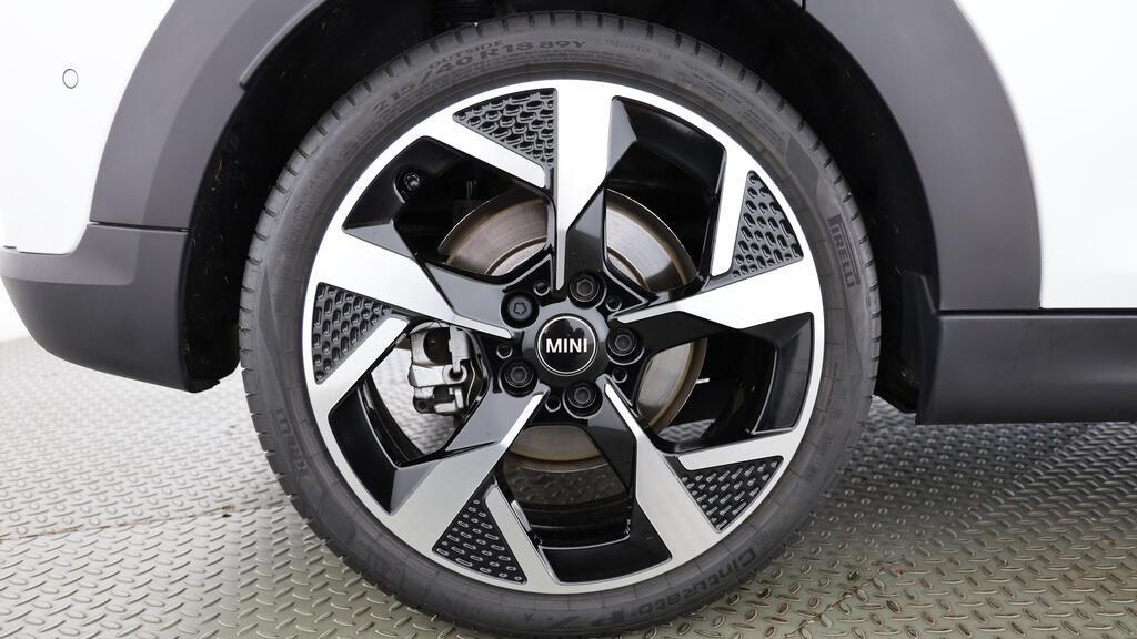 MINI Cooper 5 door S-image-10
