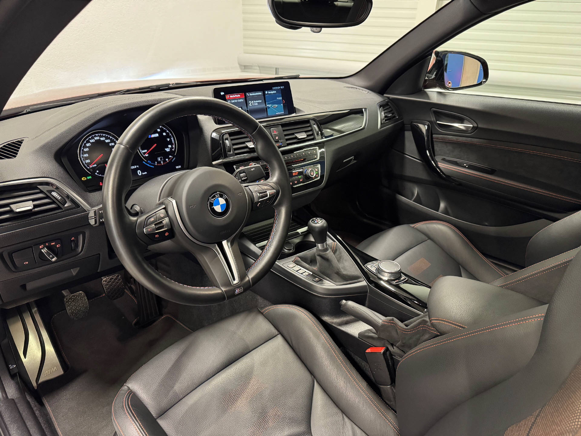 BMW M2 Competition Coupé-image-2
