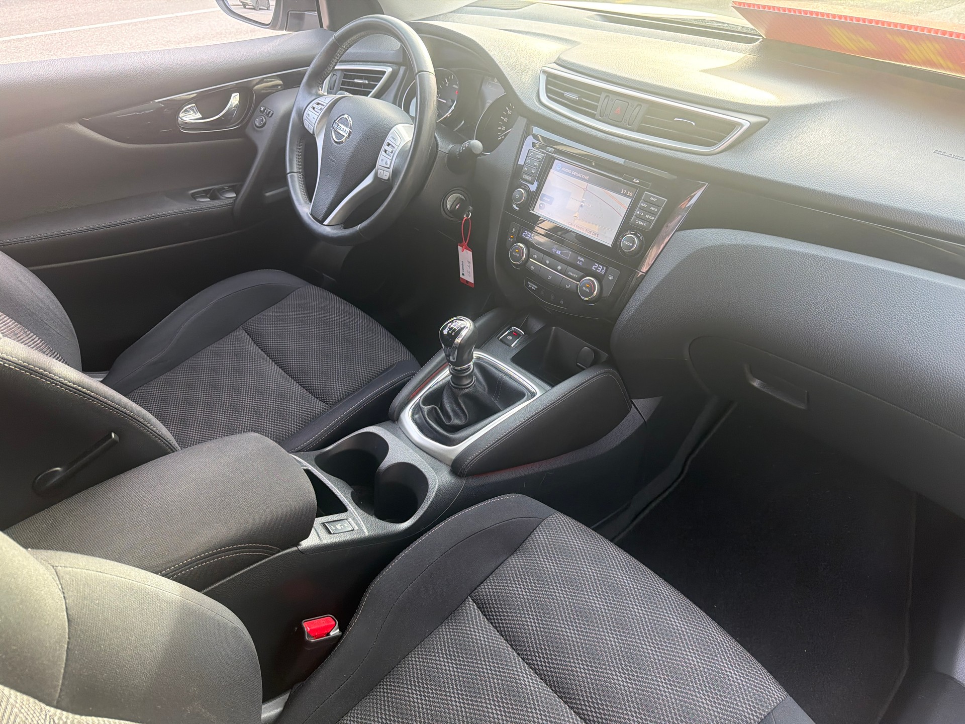 NISSAN Qashqai 1.6 dCi acenta ALL-MODE 4x4-image-10