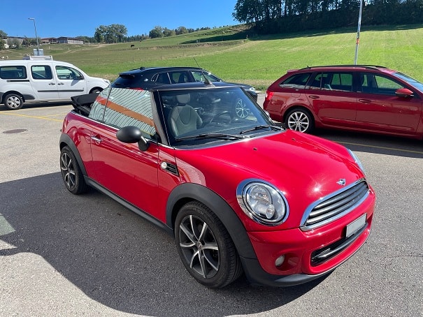 MINI One Cabriolet-image-5