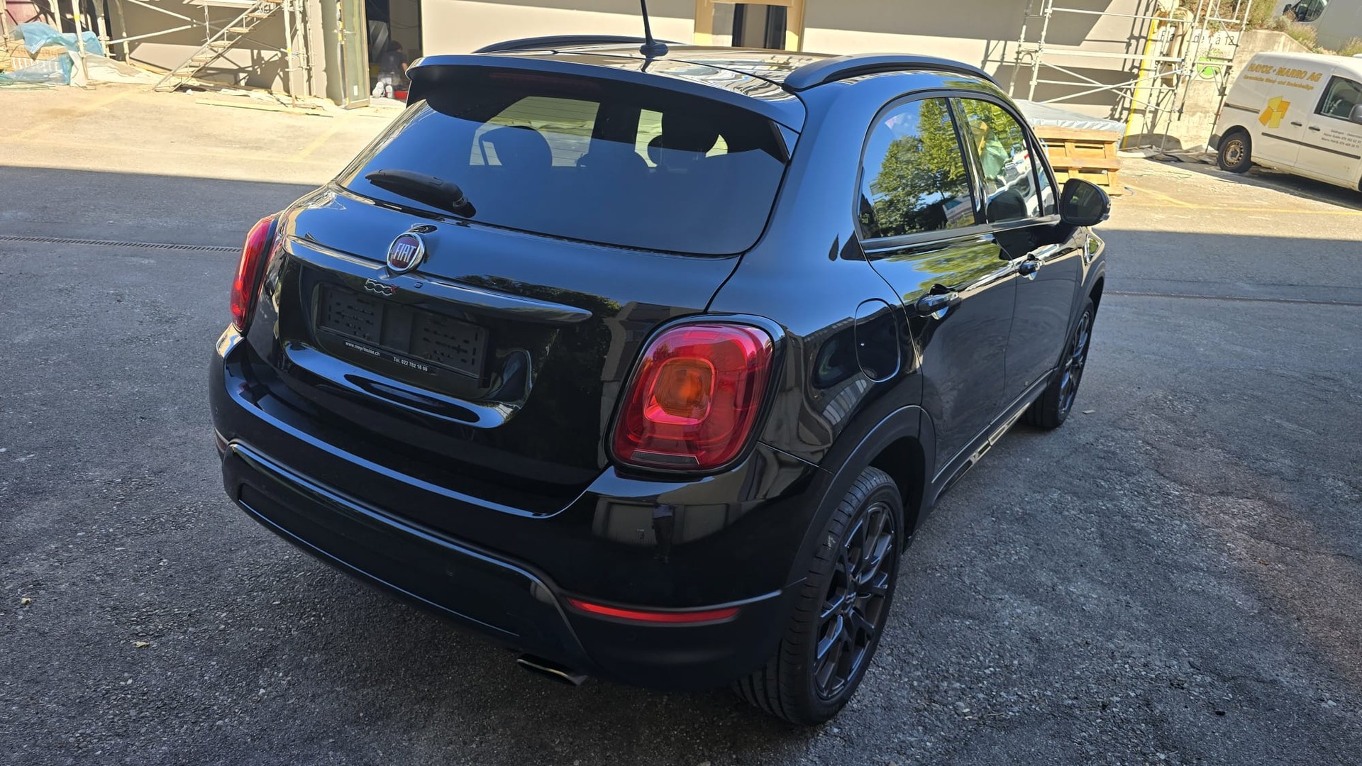 FIAT 500X 1.4T Off Road S-Design DCT Navi / PDC / Garantie-image-1