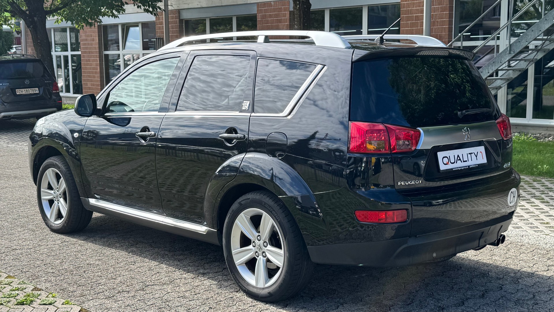 PEUGEOT 4007 2.2 HDi Lion Edition DCS6-image-4