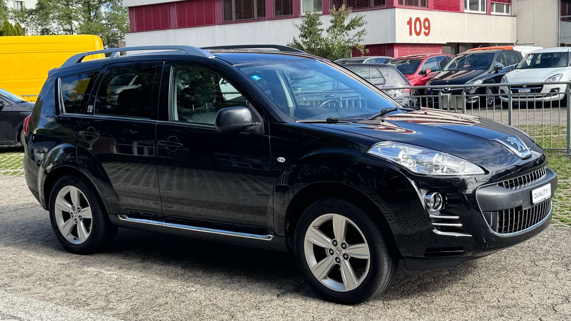 PEUGEOT 4007 2.2 HDi Lion Edition DCS6-image-2