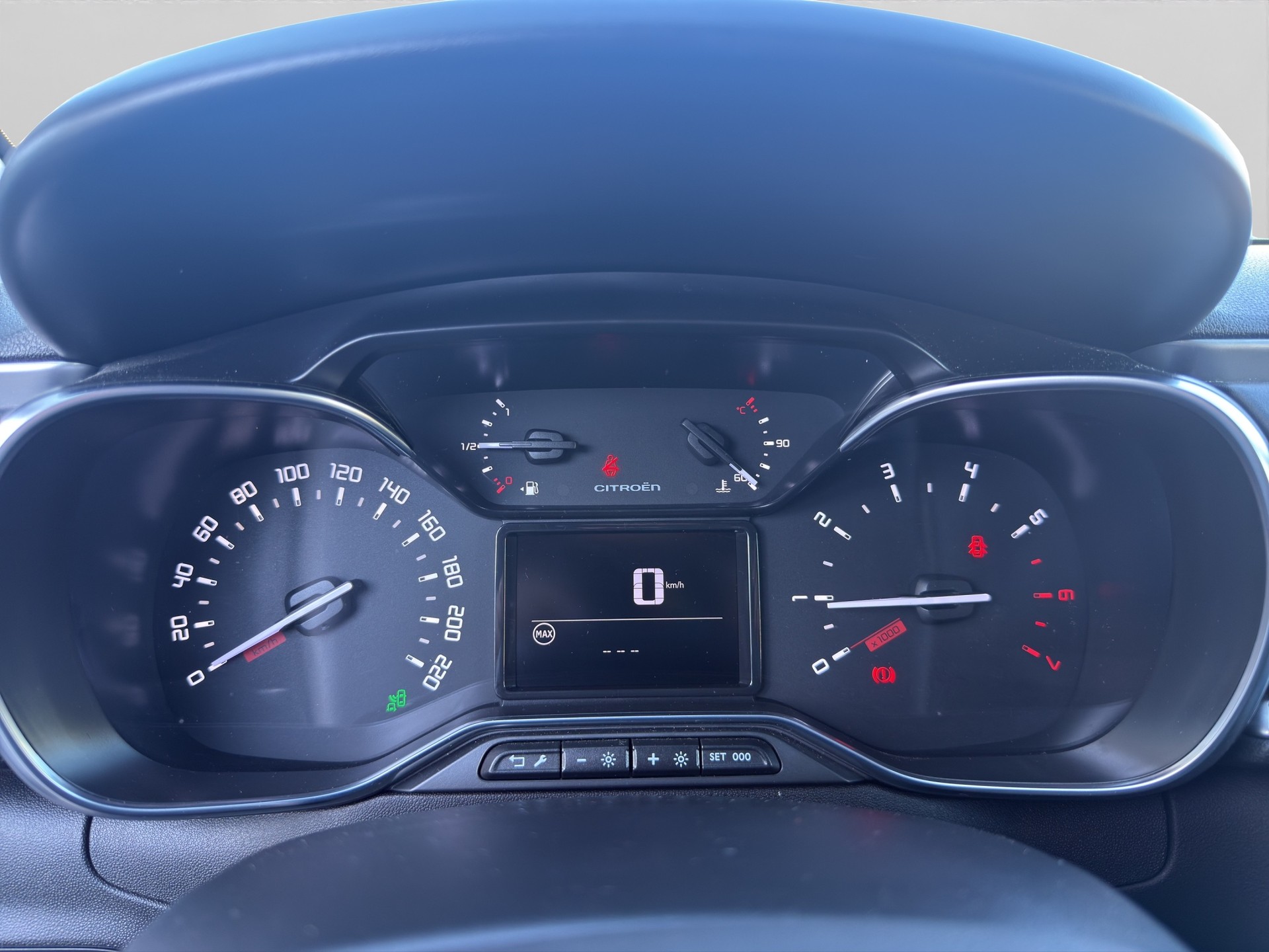 CITROEN C3 1.2i PureTech Shine-image-11