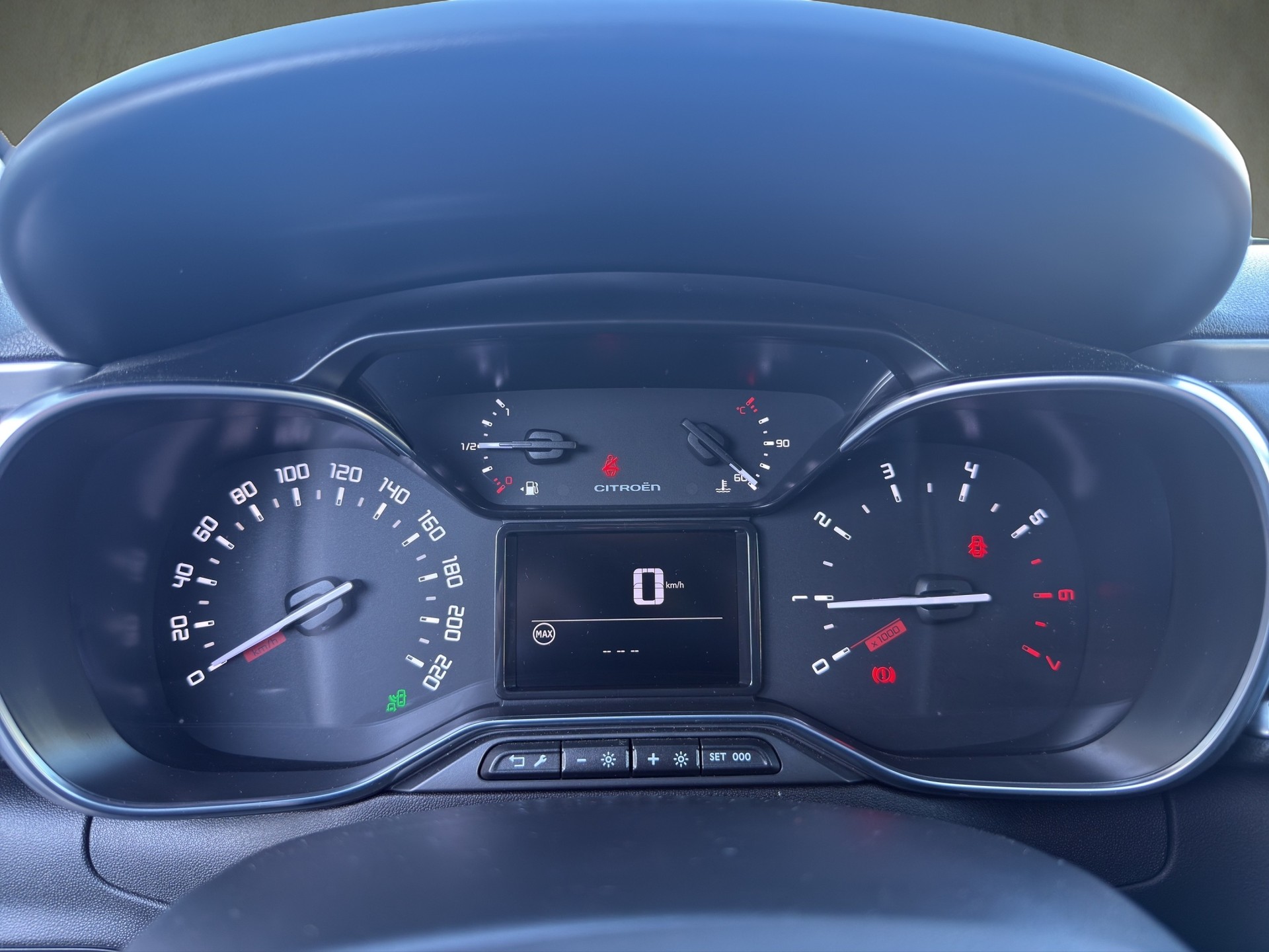 CITROEN C3 1.2i PureTech Shine-image-11
