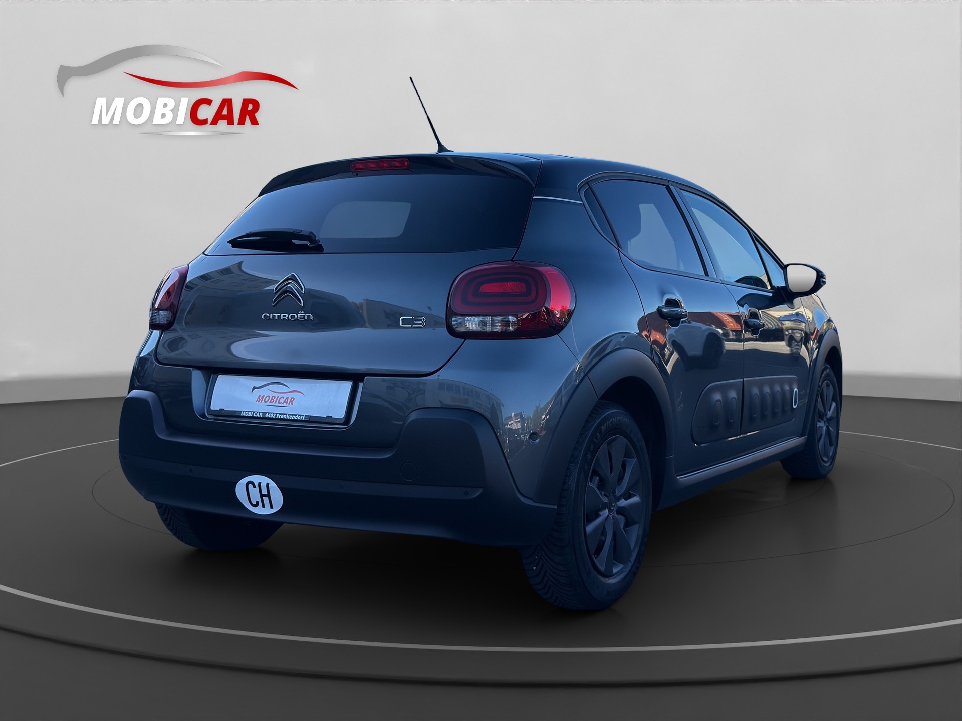 CITROEN C3 1.2i PureTech Shine-image-4