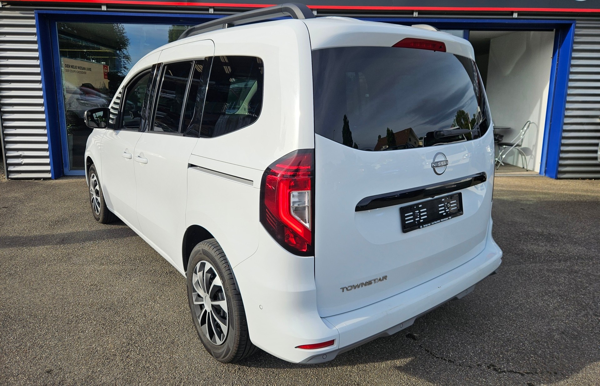 NISSAN Townstar Kombi 1.3 DIG-T L1 Tekna-image-1